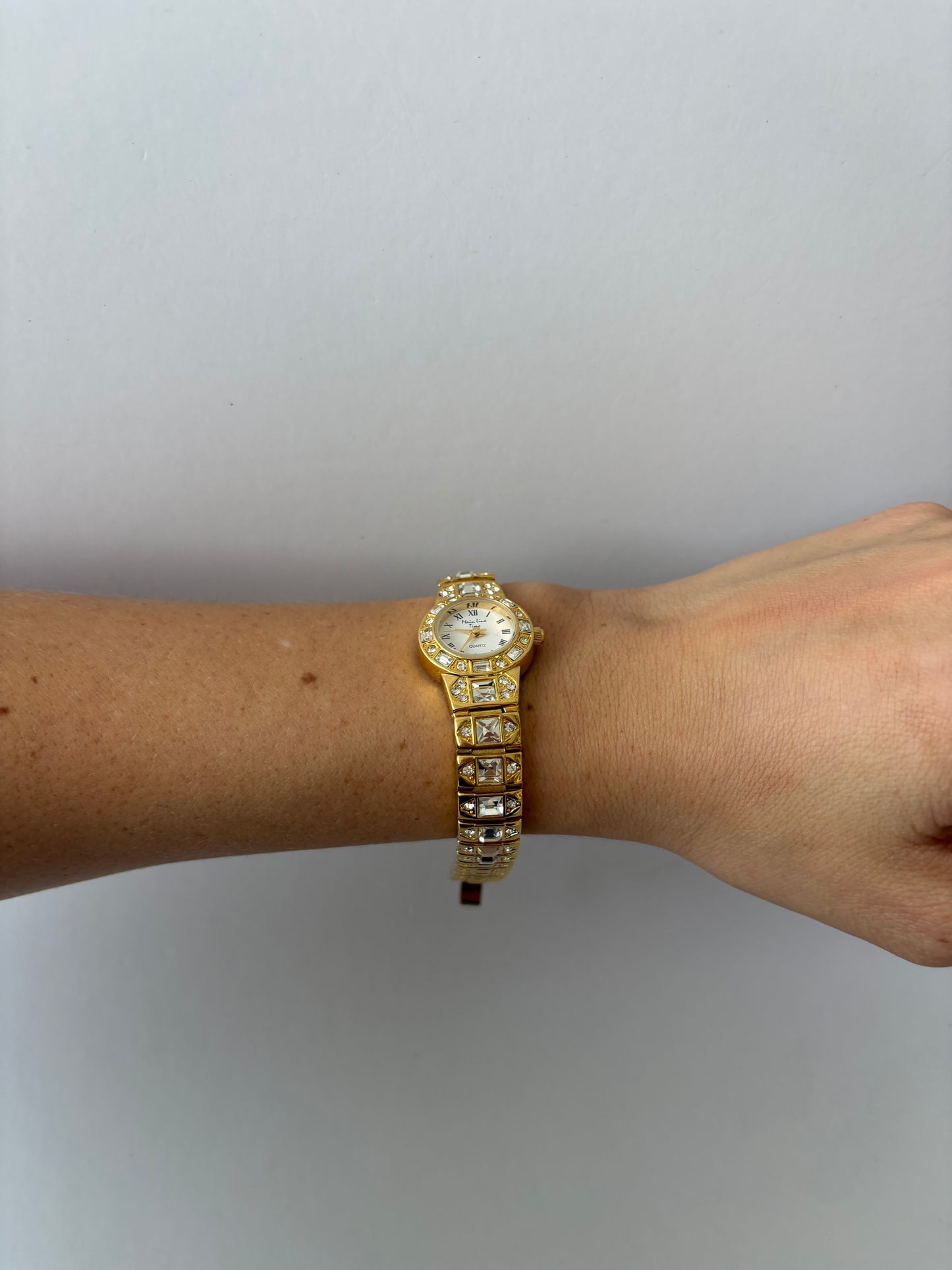 Rare Vintage Gold Diamond Sparkly Watch Small Face