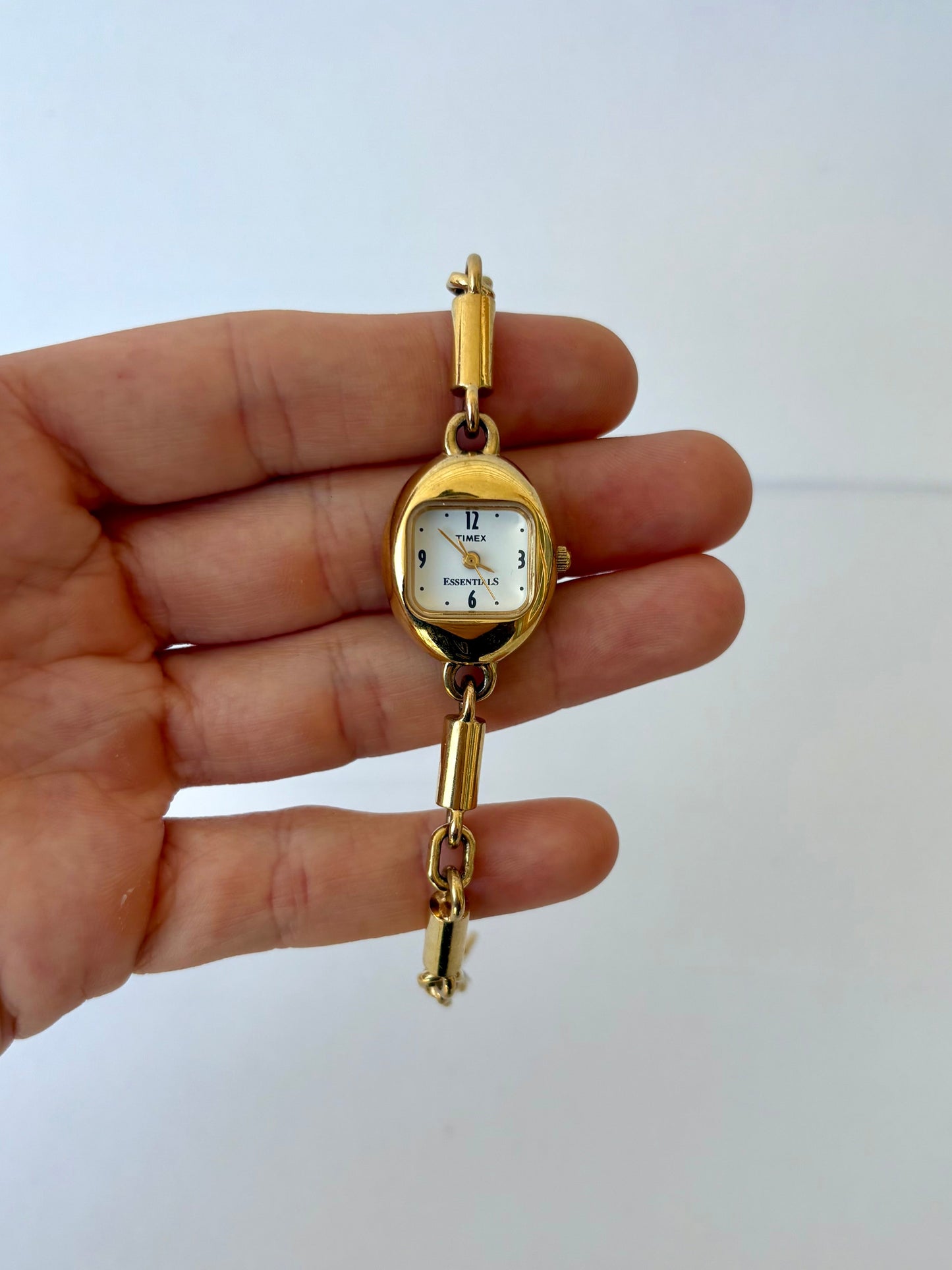 Rare Vintage Unique Dainty Gold Womens Watch
