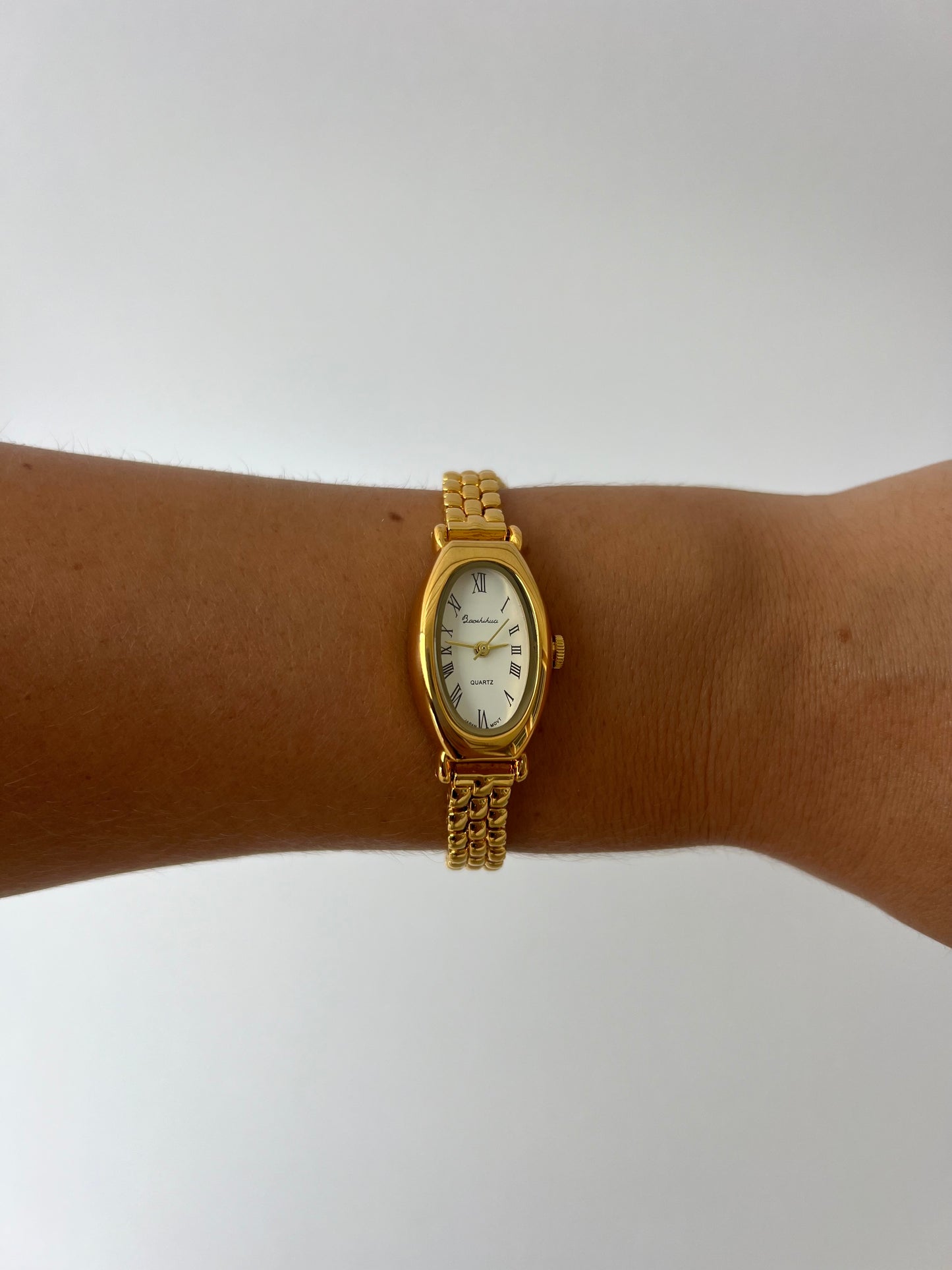 Oval White Vintage Minimalist Gold Womens Watch Small Face