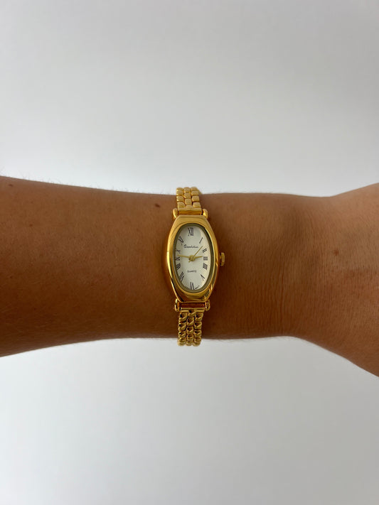 Oval White Vintage Minimalist Gold Womens Watch Small Face