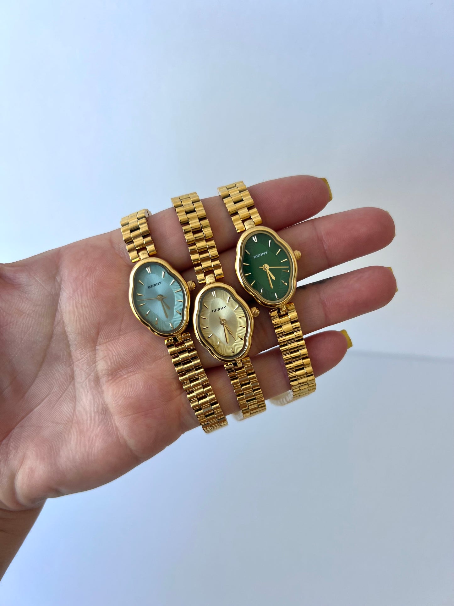 Vintage Oval Flower Blue Minimalist Gold Womens Watch Small Face