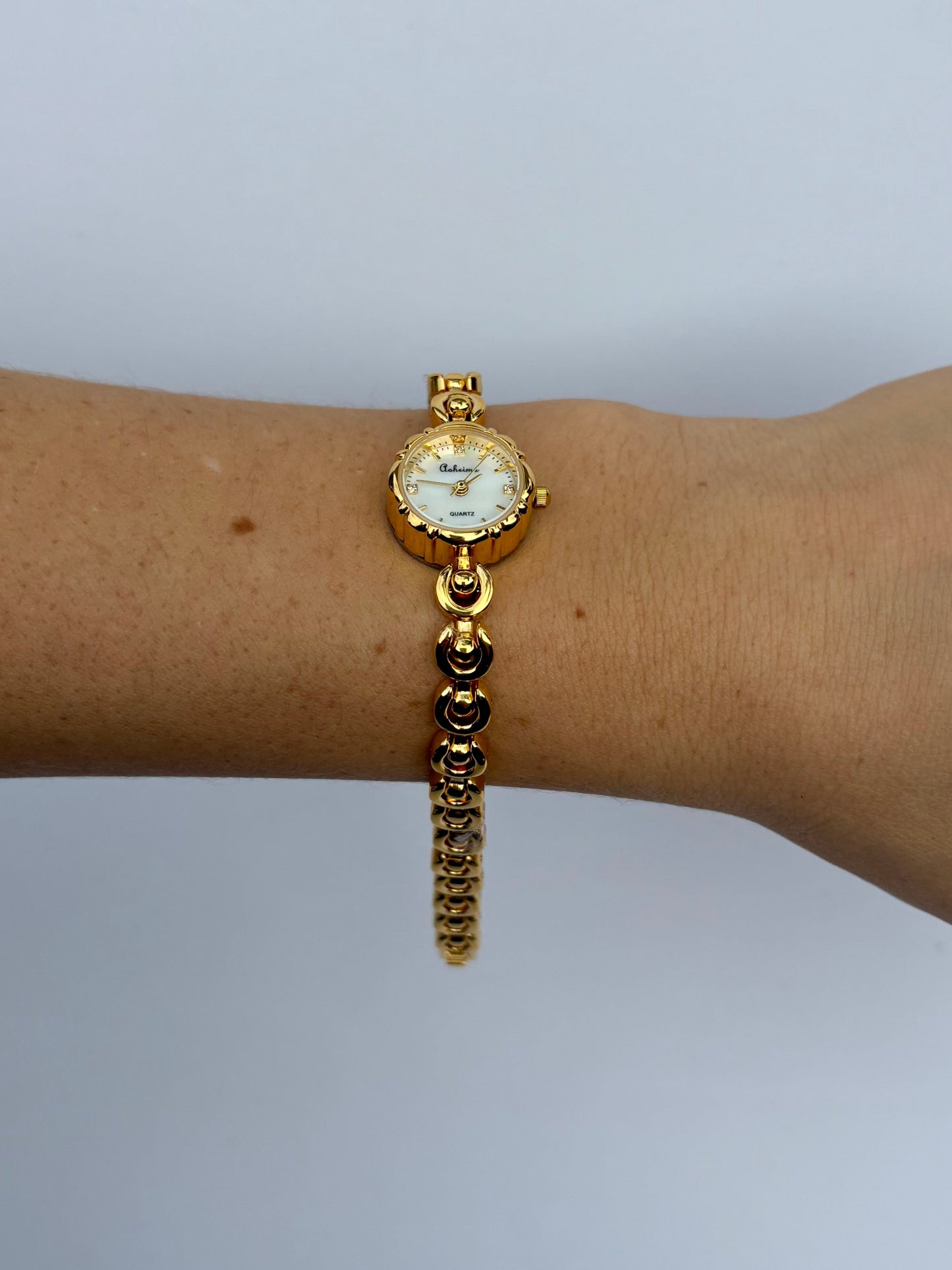 Super Dainty Dot Gold Small Face Womens Watch