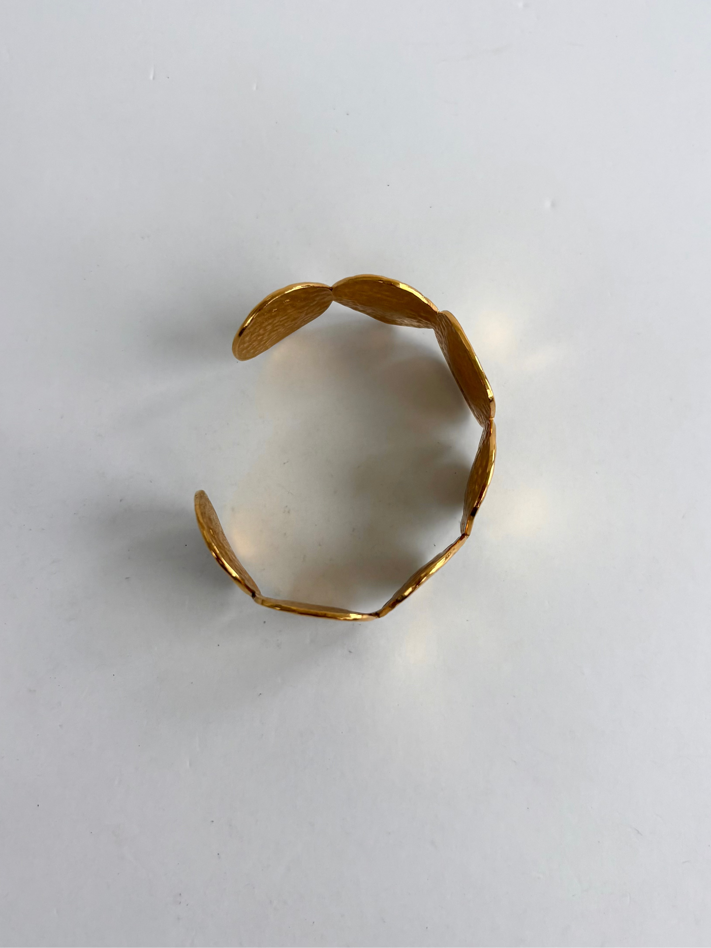 Sun Burst 18k Gold Cuff