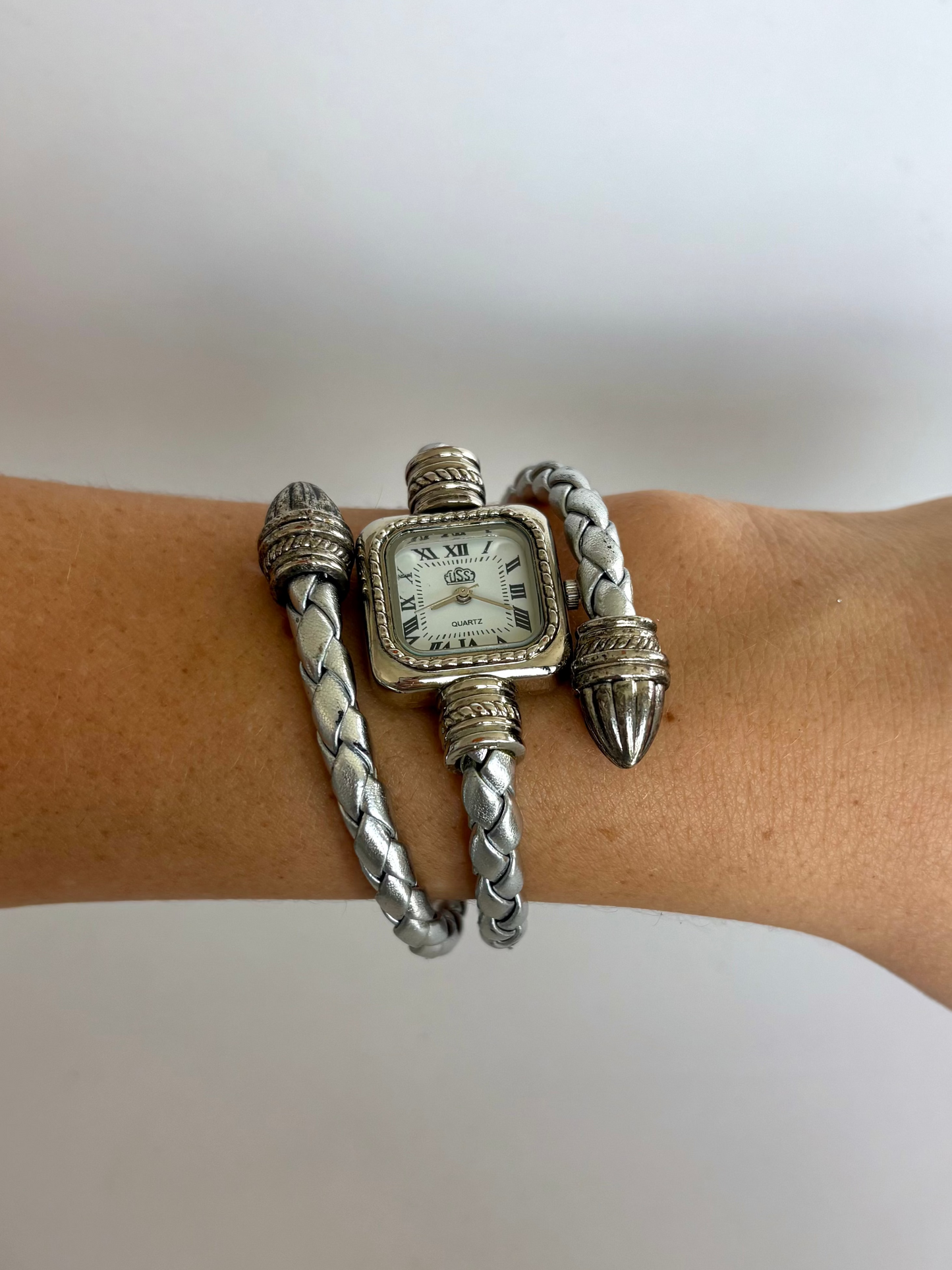 Rare Vintage Silver Twist Detail Womens Watch
