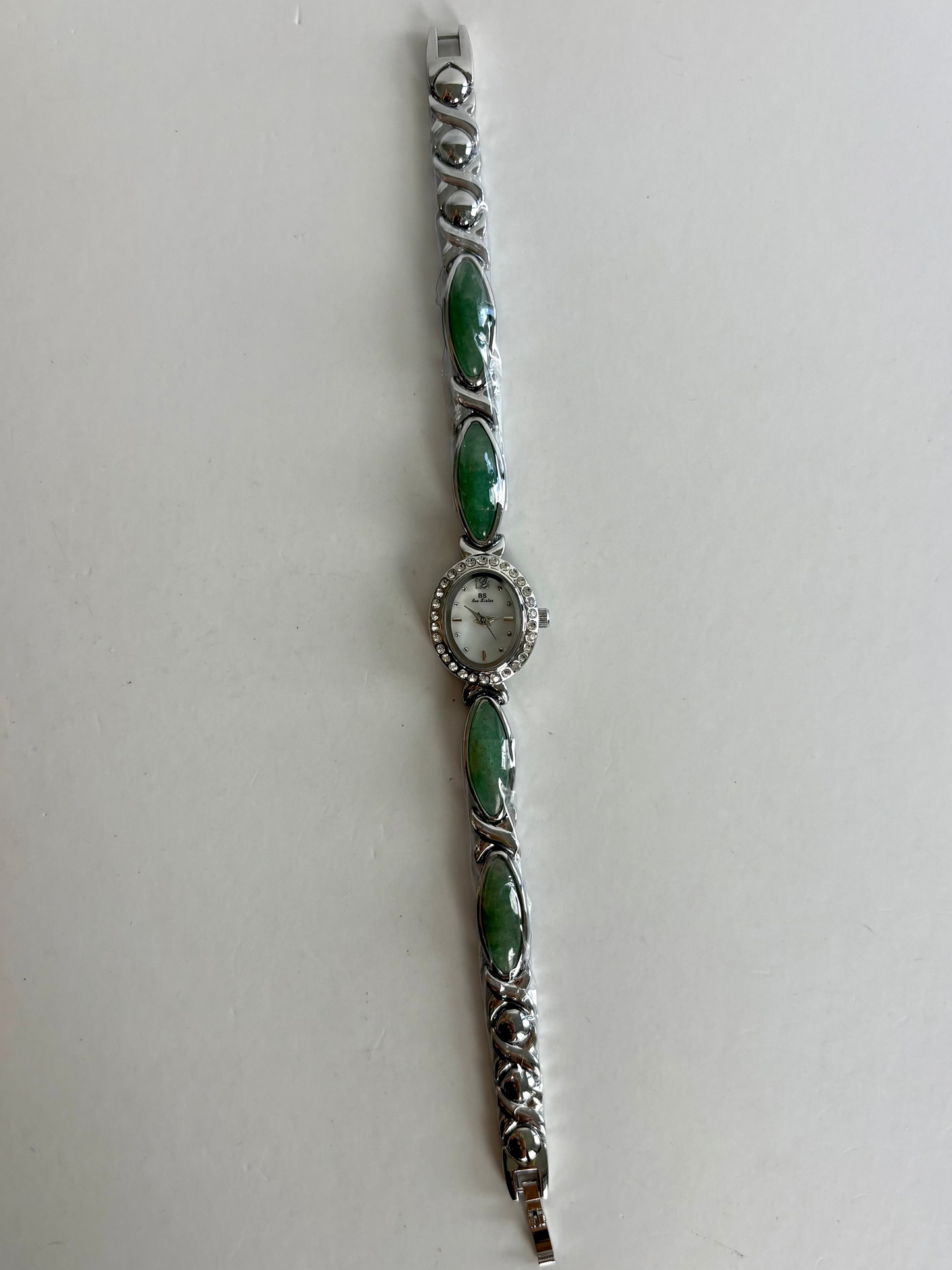 Dainty Vintage White Face Jade Oval Silver Womens Watch