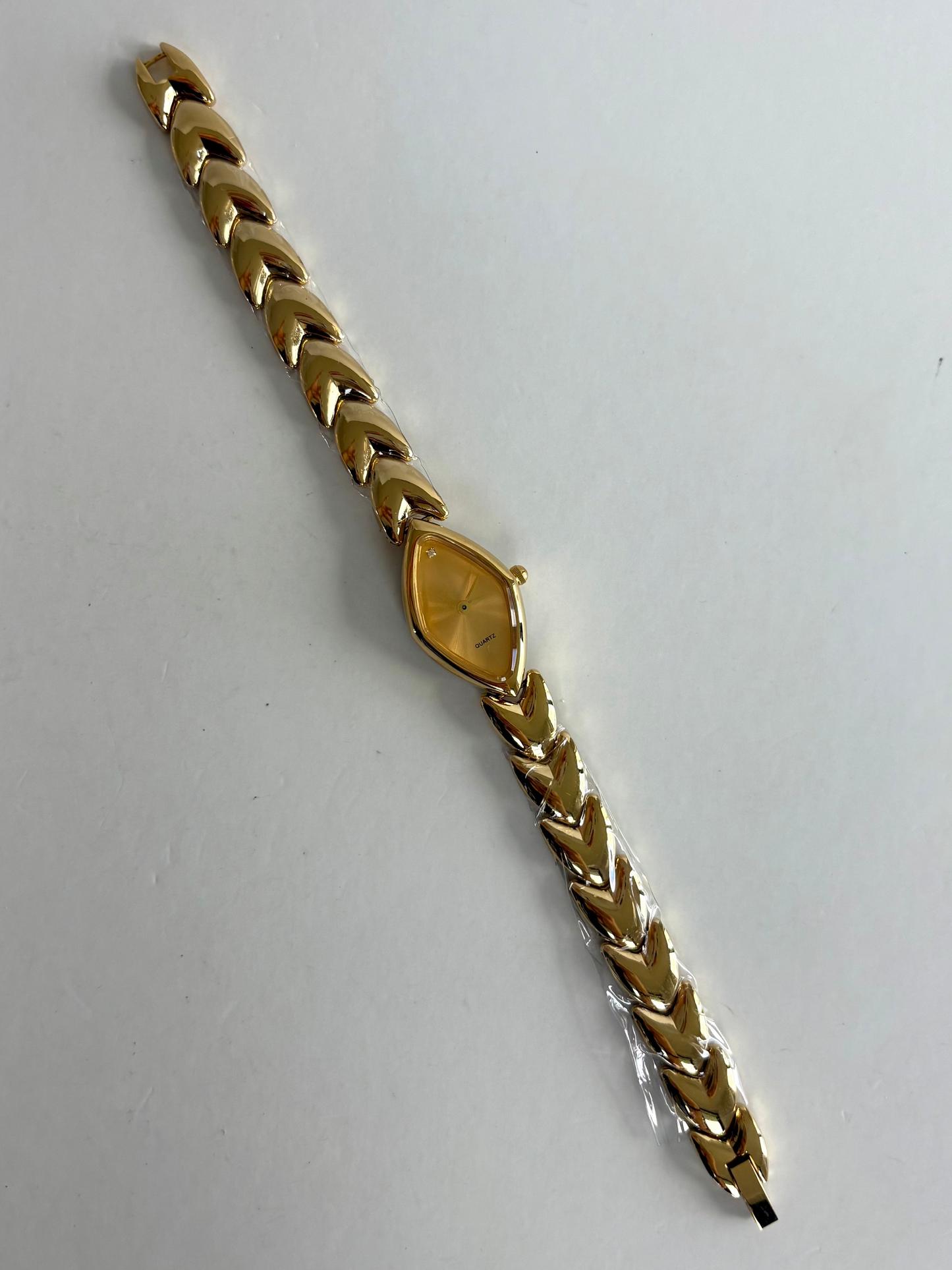 Diamond Geo Gold Dial Vintage Gold Toned Womens Watch