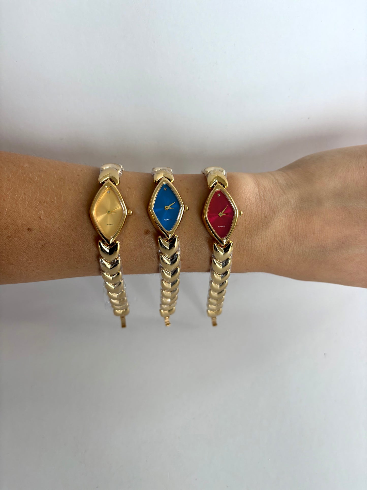 Diamond Geo Blue Dial Vintage Gold Toned Womens Watch