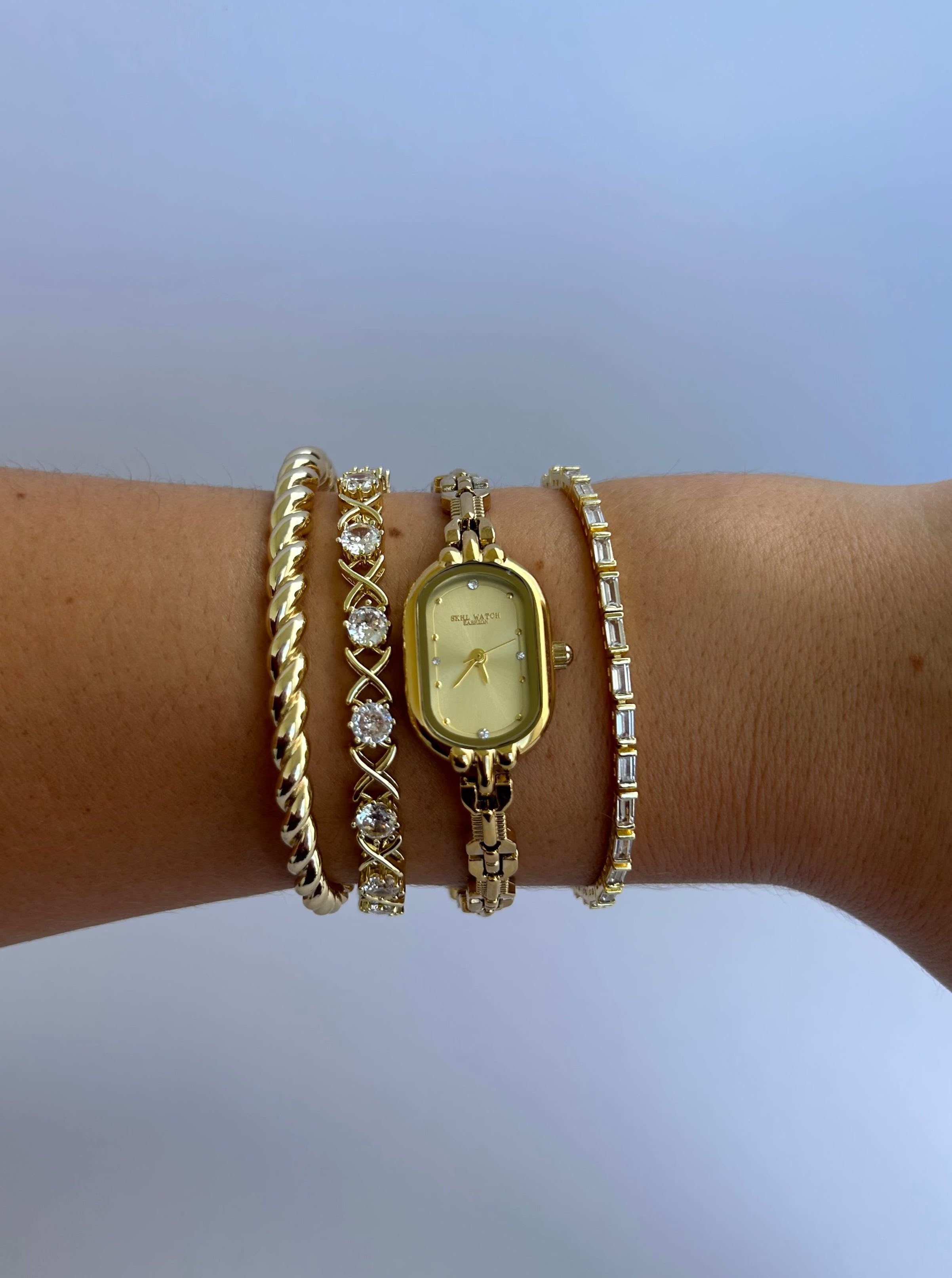 Vintage gold womens watch sale