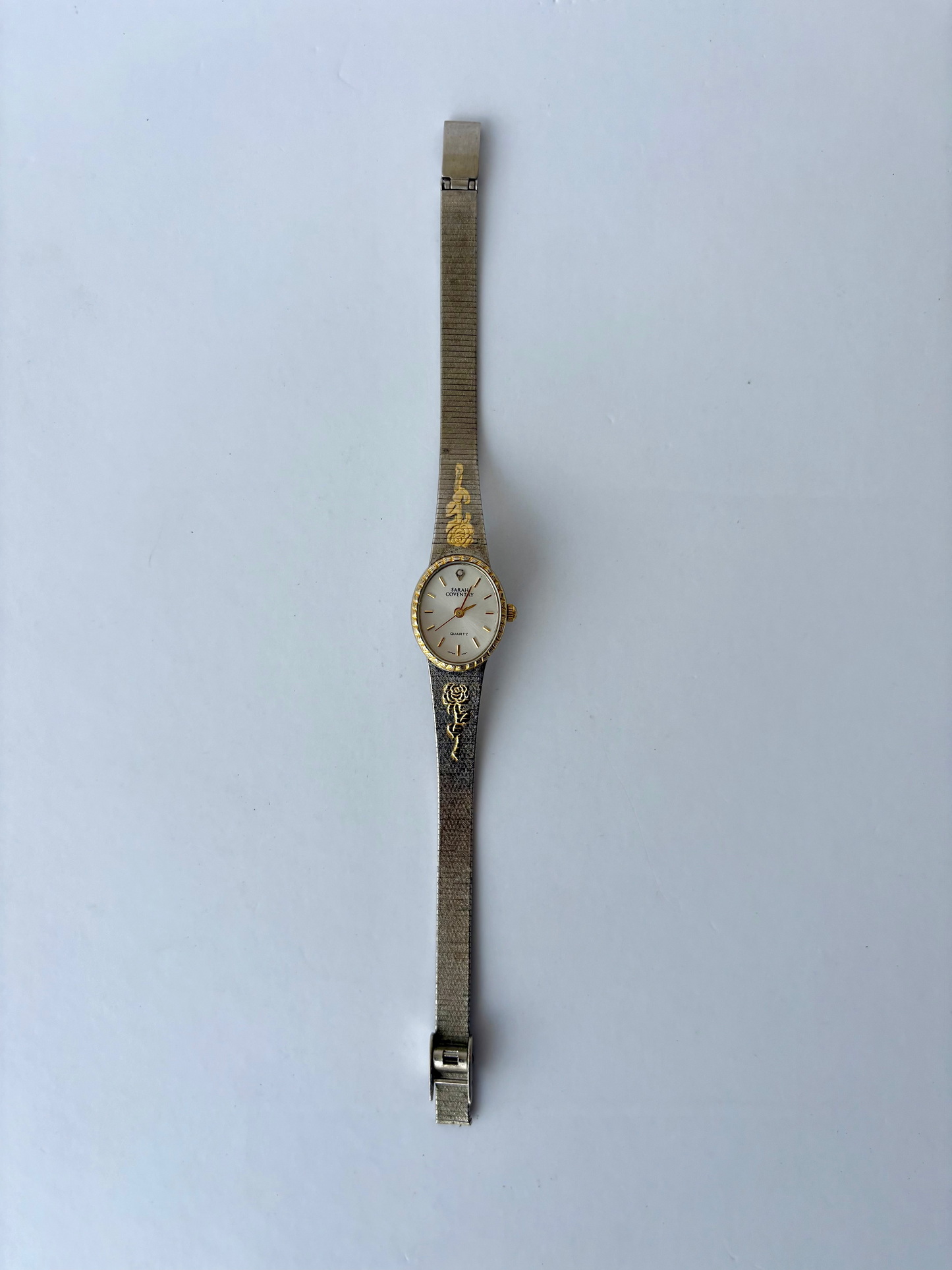 Rare Vintage Rose Detailed Gold & Silver Two Toned Womens Watch