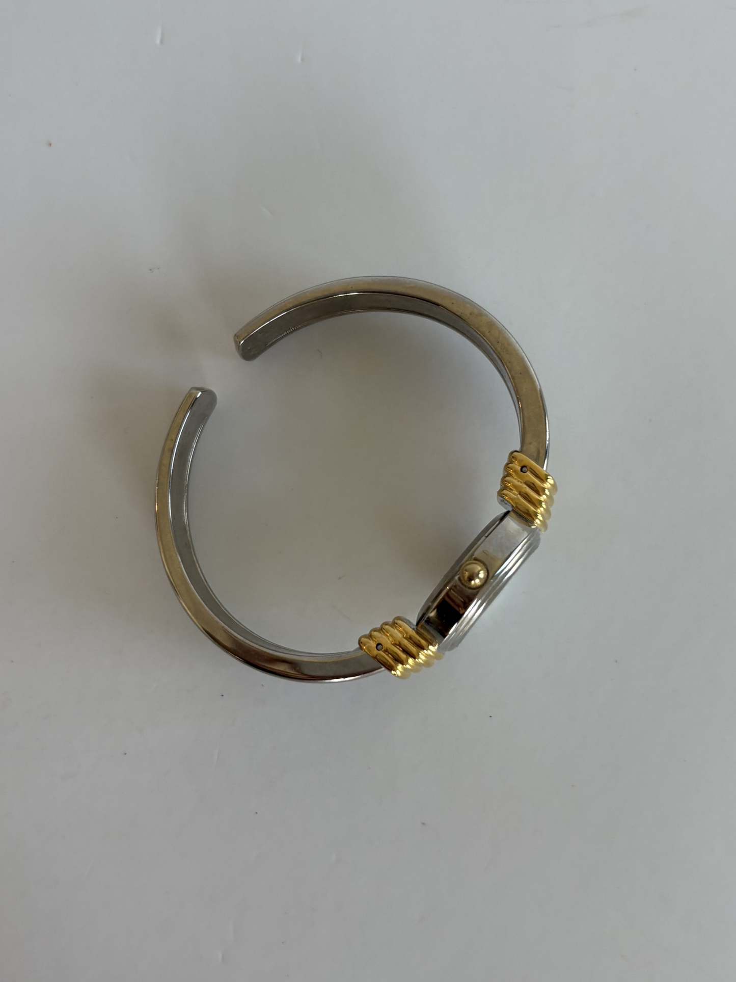 Rare Vintage Circle Face Gold & Silver Two Toned Face Womens Watch