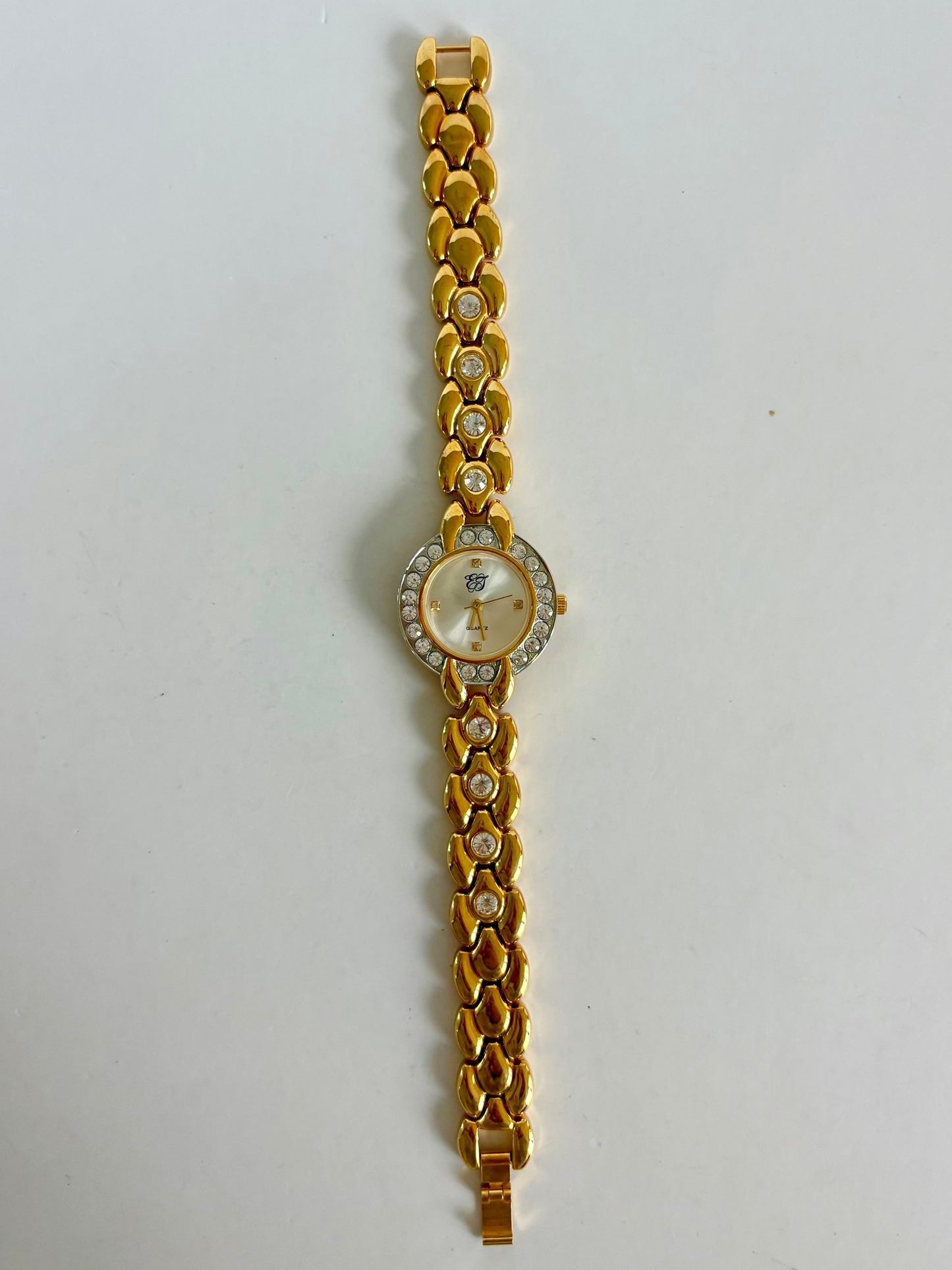 Rare Vintage Gold Toned Diamond Detail Womens Watch