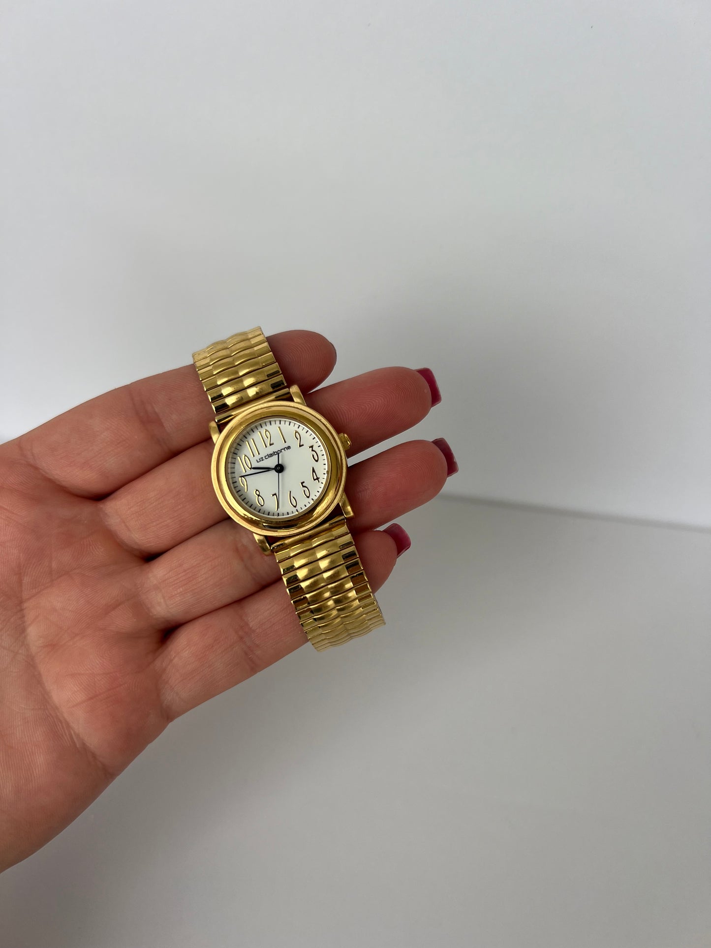 Rare Vintage Liz Gold Womens Watch Round Face