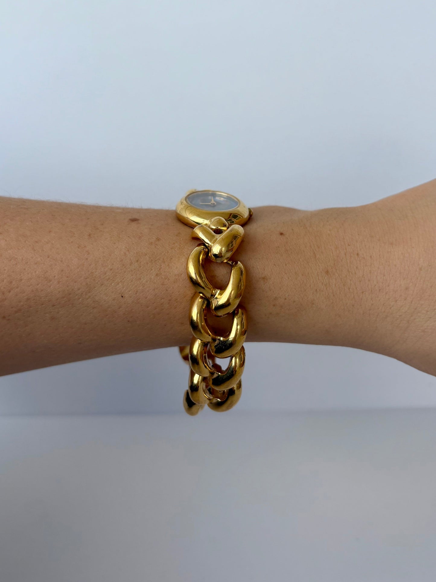 Rare Vintage Blue Face Chunky Links Gold Toned Womens Watch