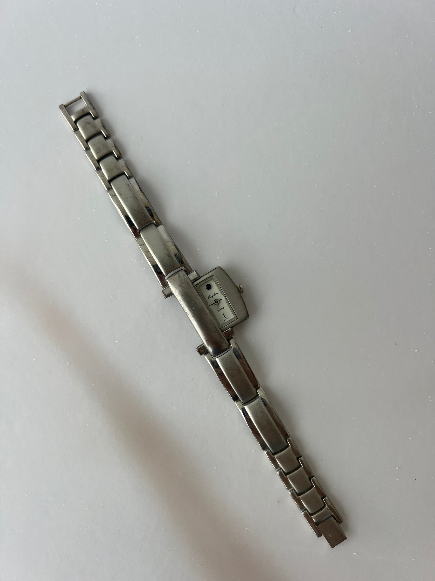 Rare Vintage *Royalton* Dainty Womens Watch Wristwatch Silver