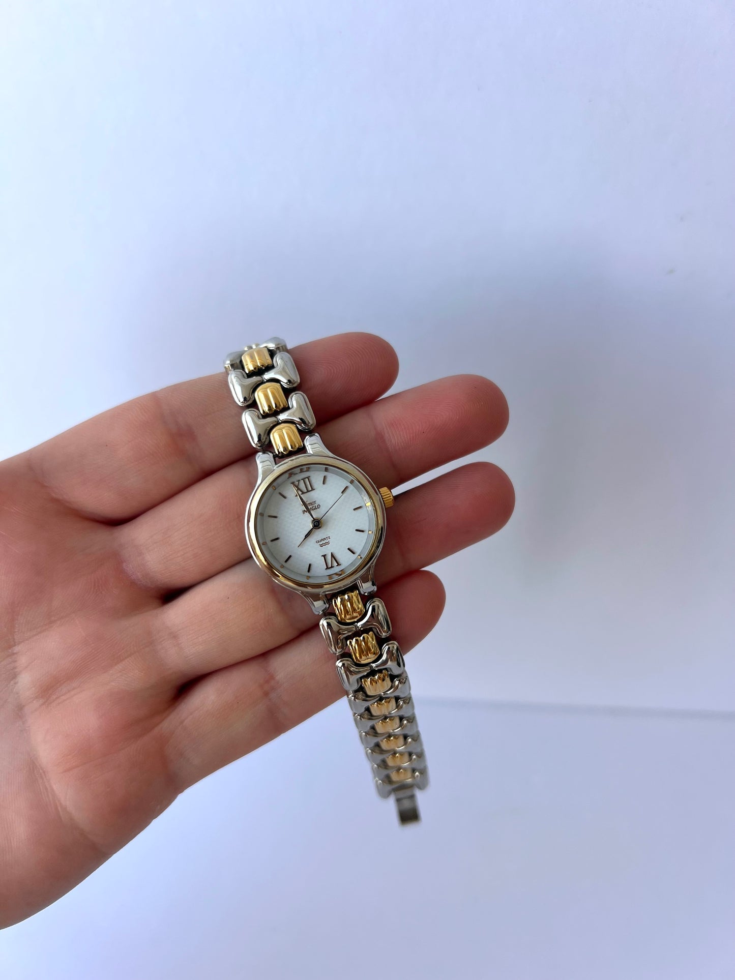 Rare Vintage Cocoa Two Toned Gold/Silver Dainty Womens Watch Wristwatch
