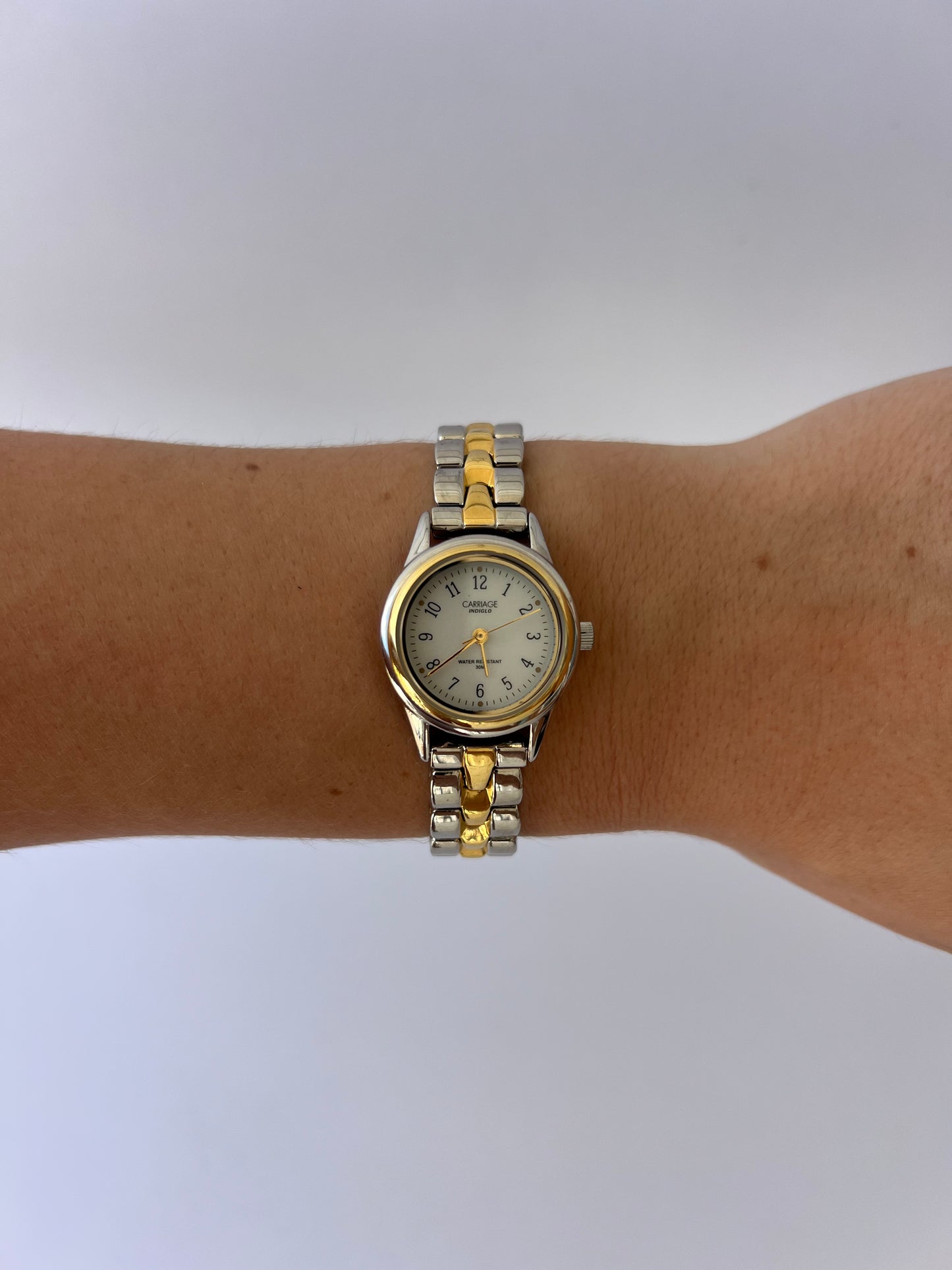 Rare Vintage Vanilla Two Toned Gold/Silver Dainty Womens Watch Wristwatch