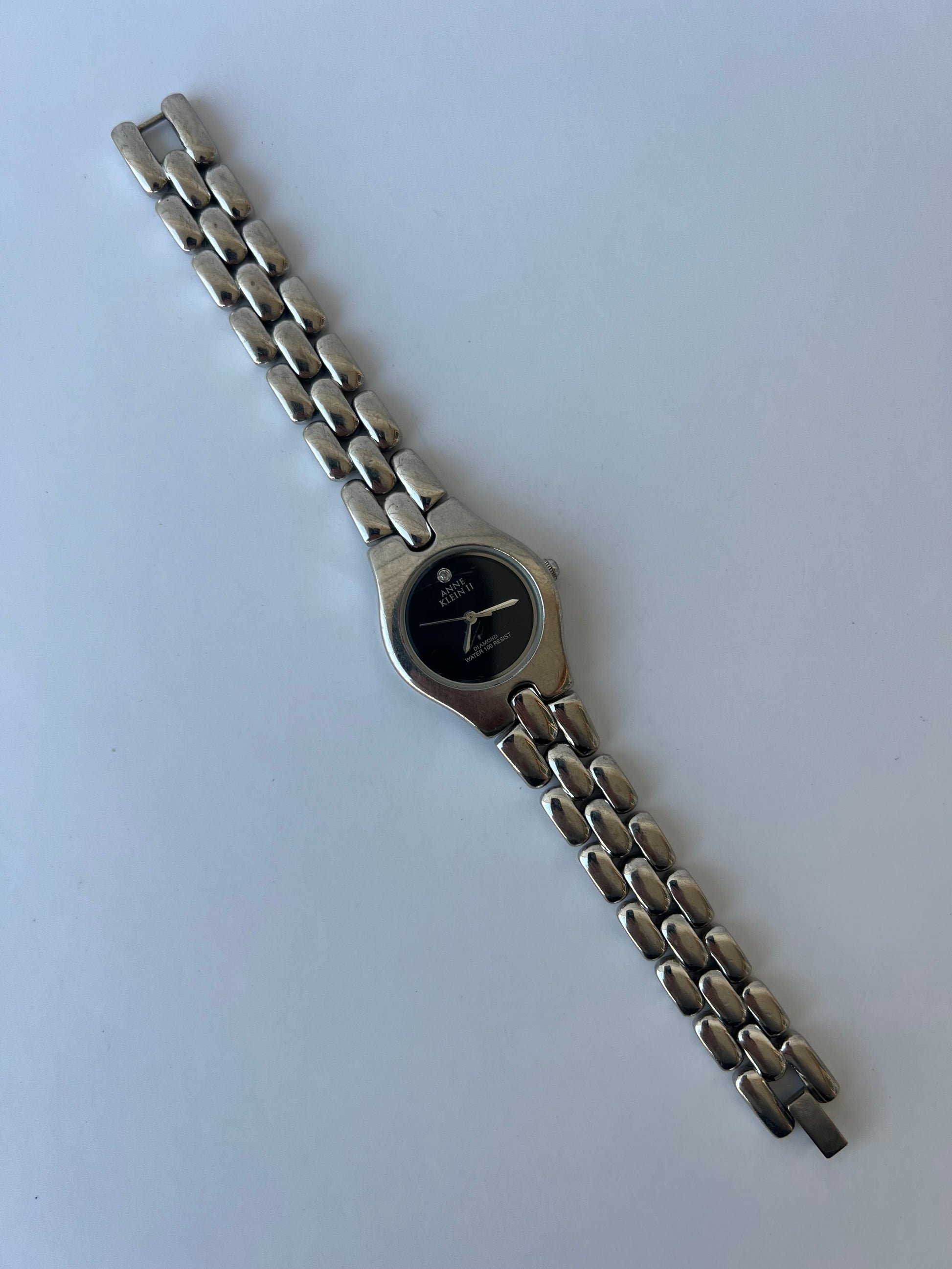 Rare Vintage Circle Black II Silver Toned Womens Watch Wristwatch