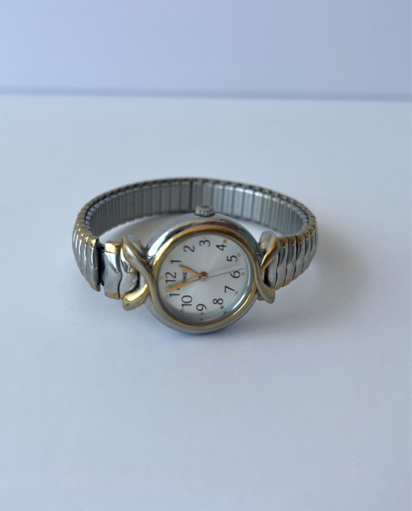 Rare Vintage Arabella Dainty Womens Watch Wristwatch Two Toned