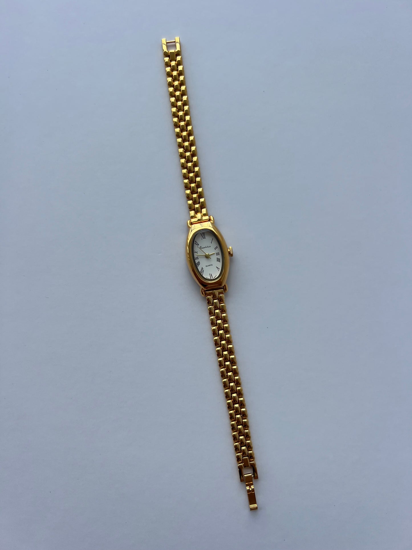 Oval White Vintage Minimalist Gold Womens Watch Small Face