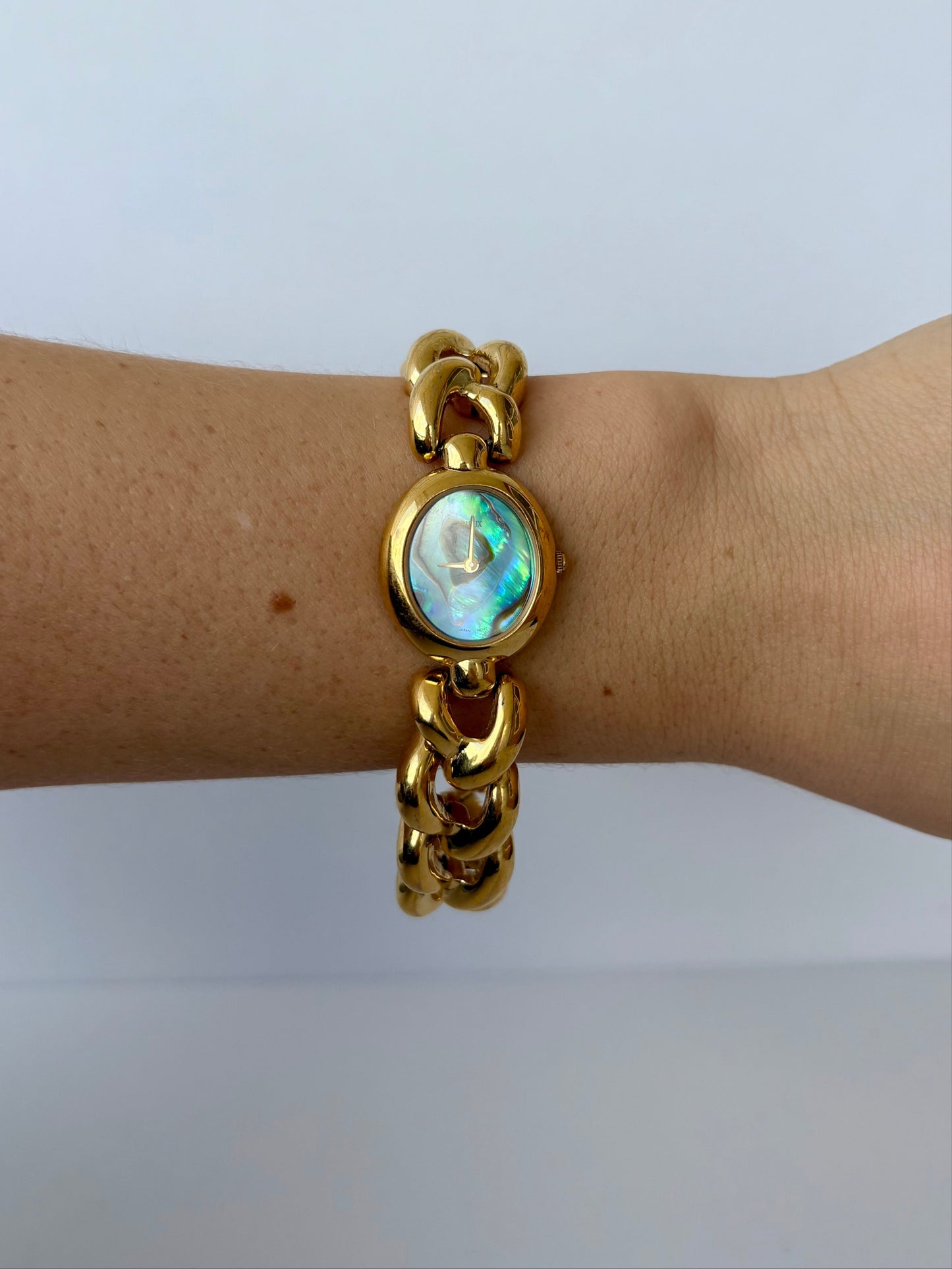Rare Vintage Blue Face Chunky Links Gold Toned Womens Watch