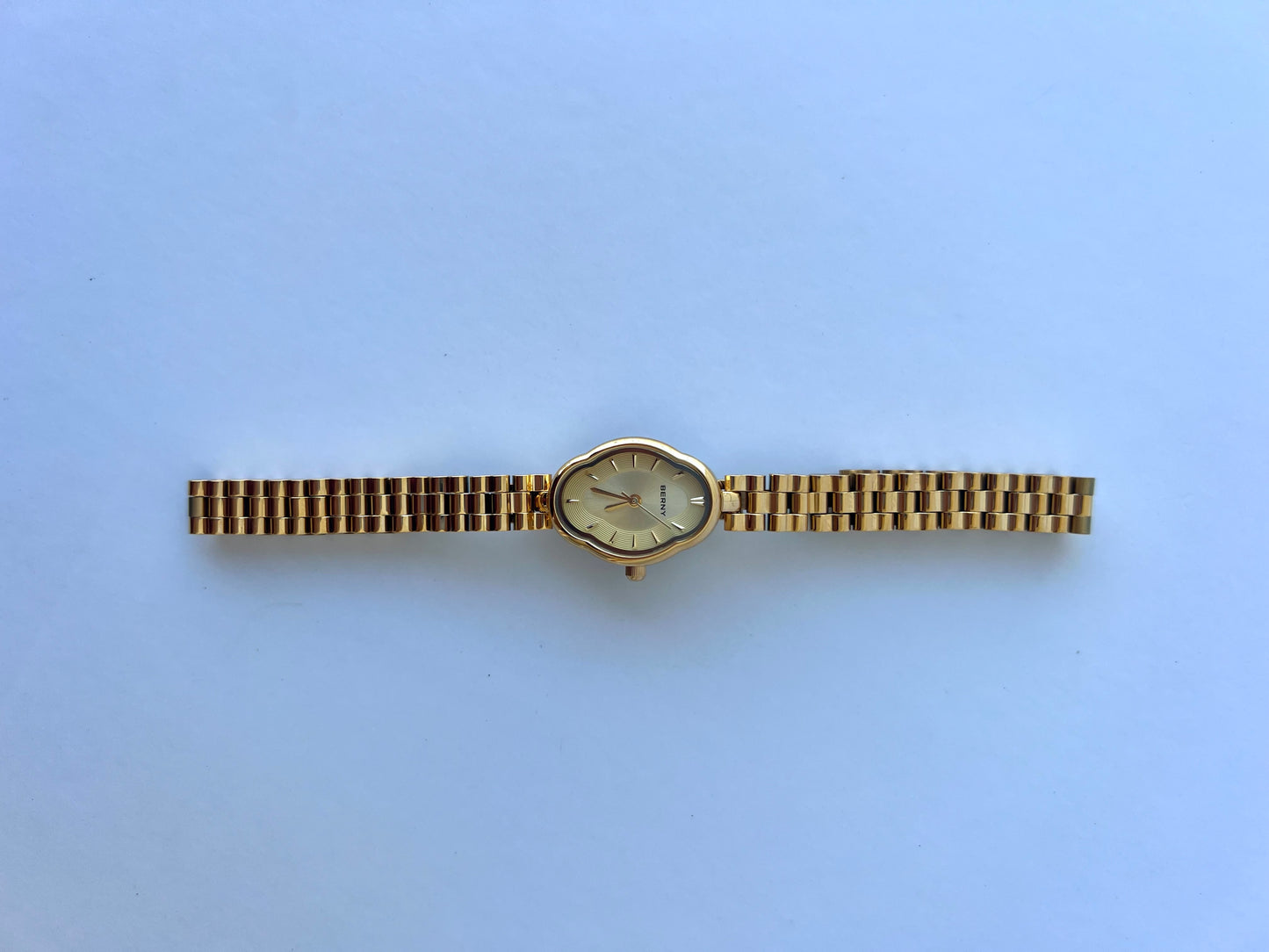 Vintage Gold Oval Flower Minimalist Gold Womens Watch Small Face