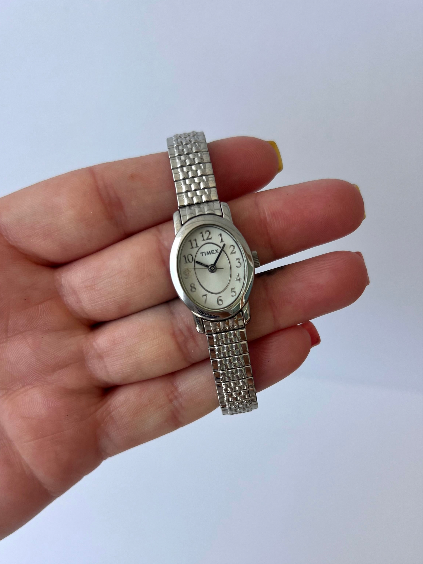 Rare Vintage Zoe Dainty Womens Watch Wristwatch Silver