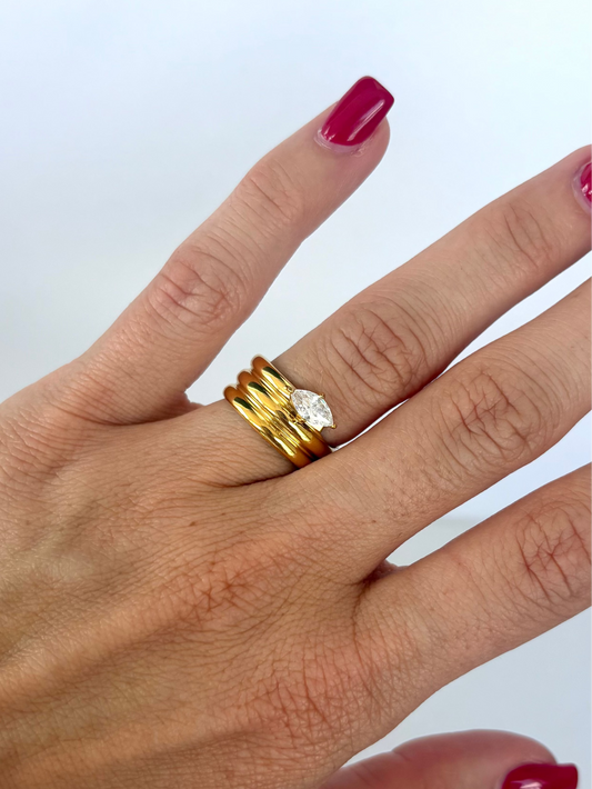 Layered Diamond 18k Gold Ring