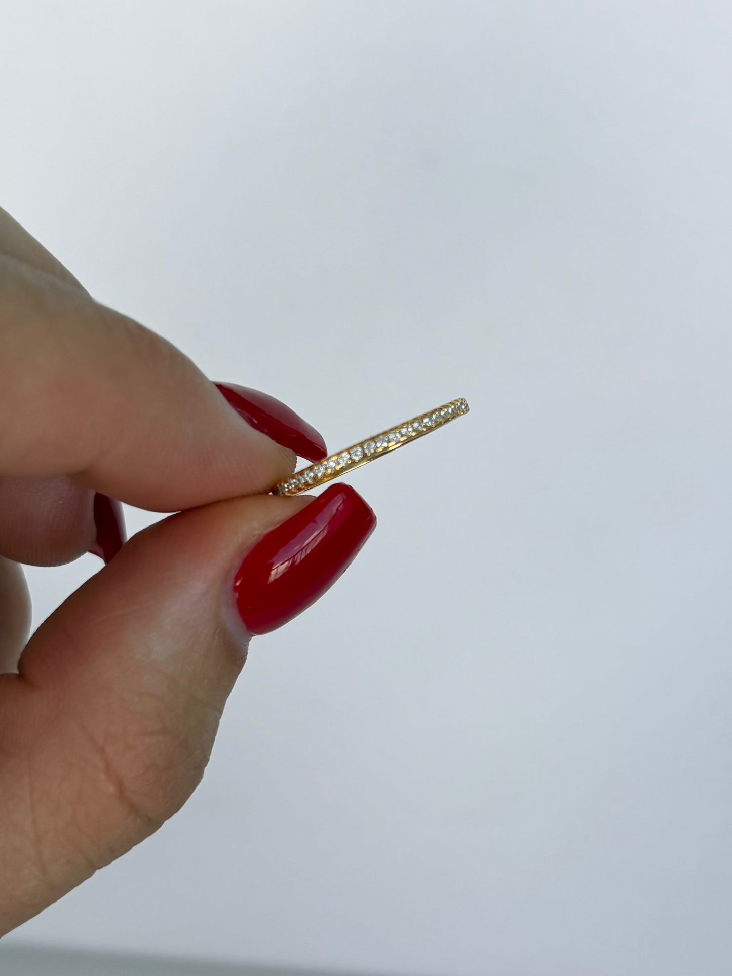 The Essential Gold Pinky