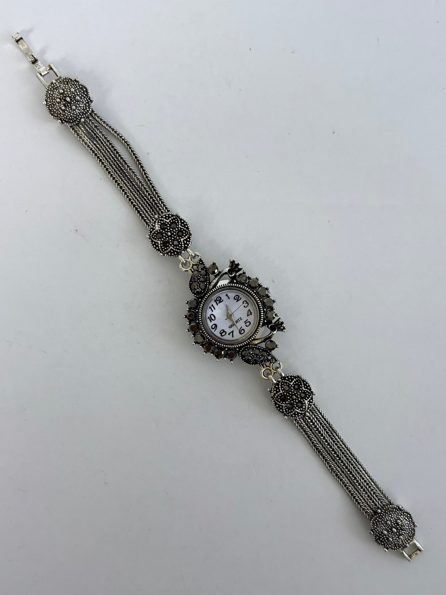 Rare Vintage Black Details Silver Womens Watch