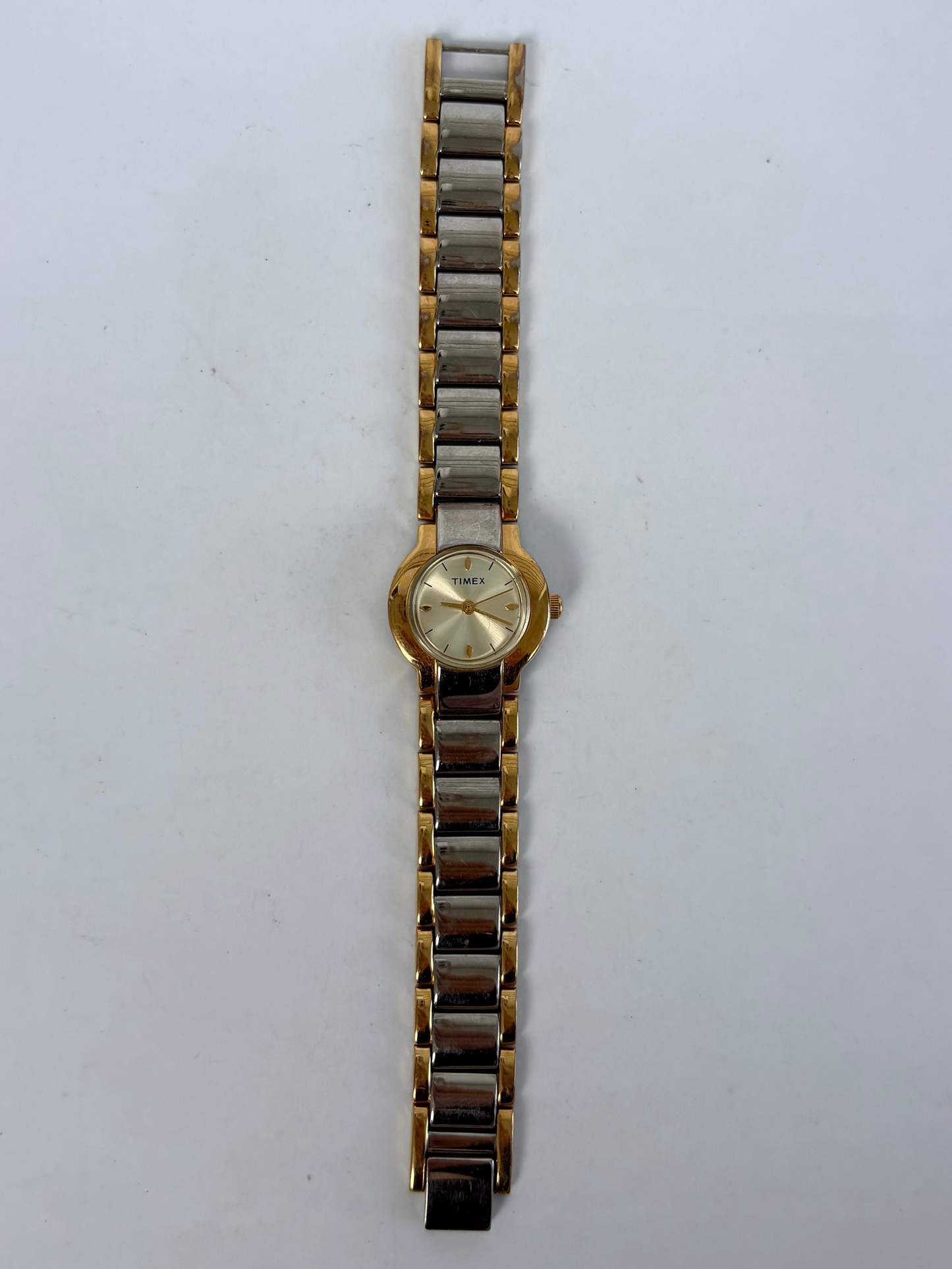 Rare Vintage Round Dial Two Toned Watch