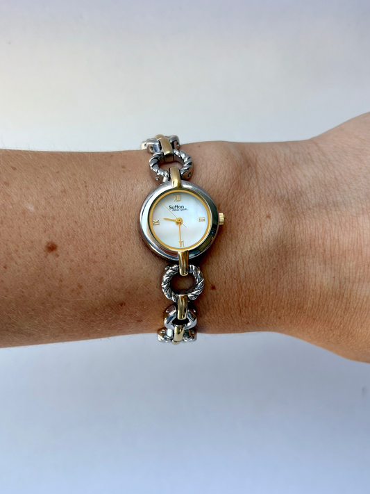 Rare Vintage Loop Detail Gold & Silver Two Toned Dainty Womens Watch