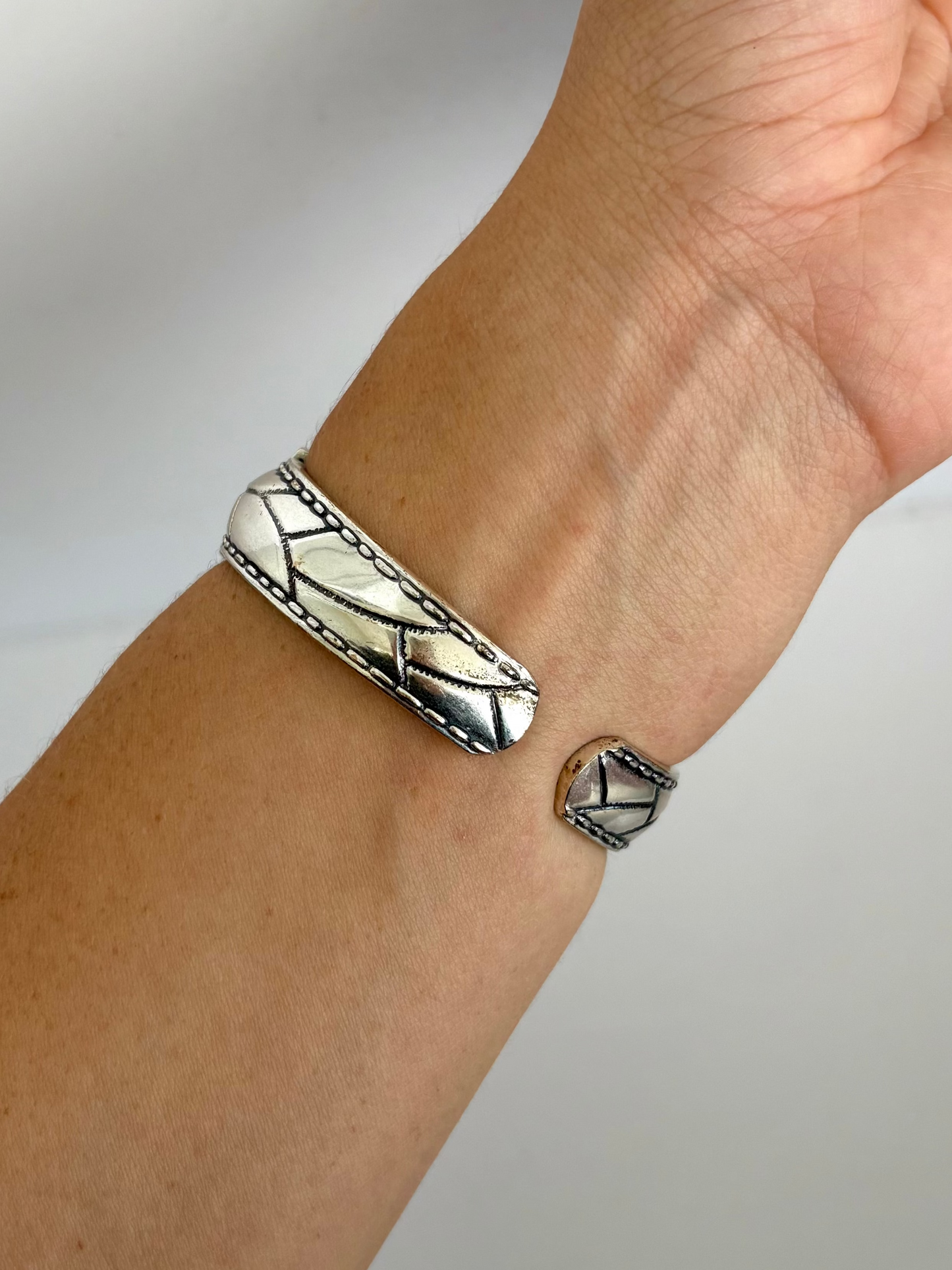Rare Vintage Y2k Silver Cusp Womens Watch
