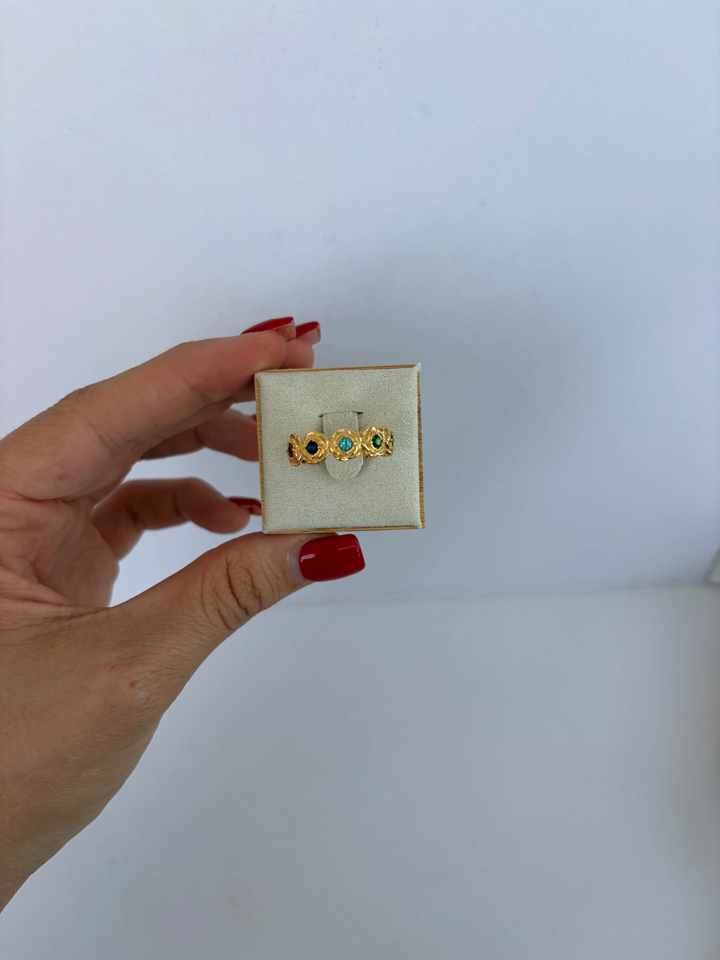 Garden Heirloom Ring 18k Gold