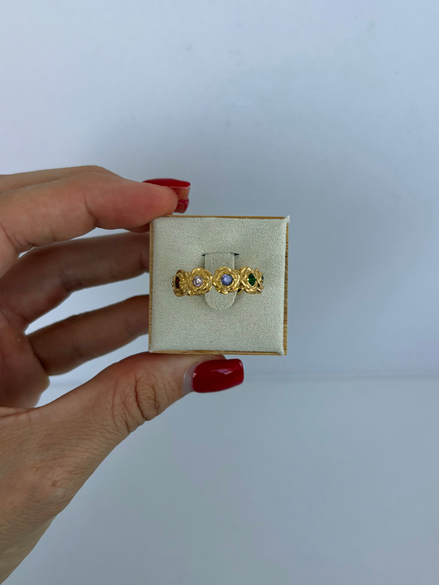 Garden Heirloom Ring 18k Gold