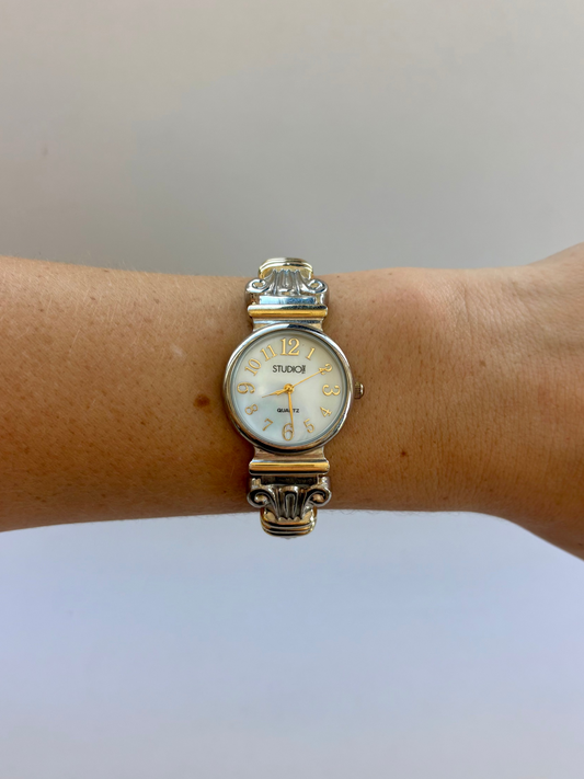 Rare Vintage Circle Face Gold & Silver Two Toned Face Womens Watch