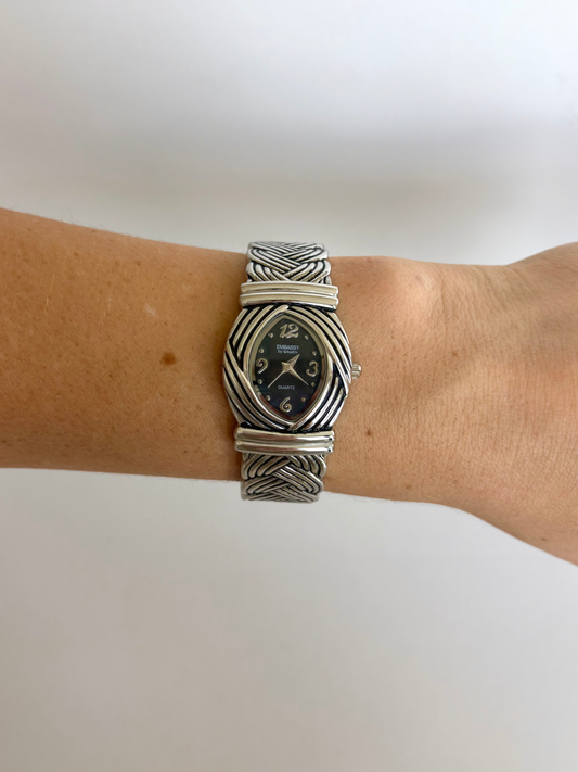 Rare Vintage Chunky Criss Cross Silver Womens Watch Black Dial