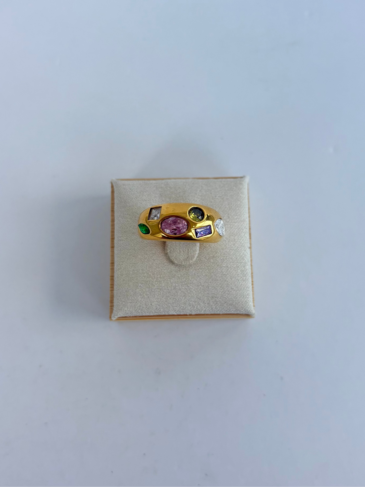 Colorful StarGaze Ring 18k Gold