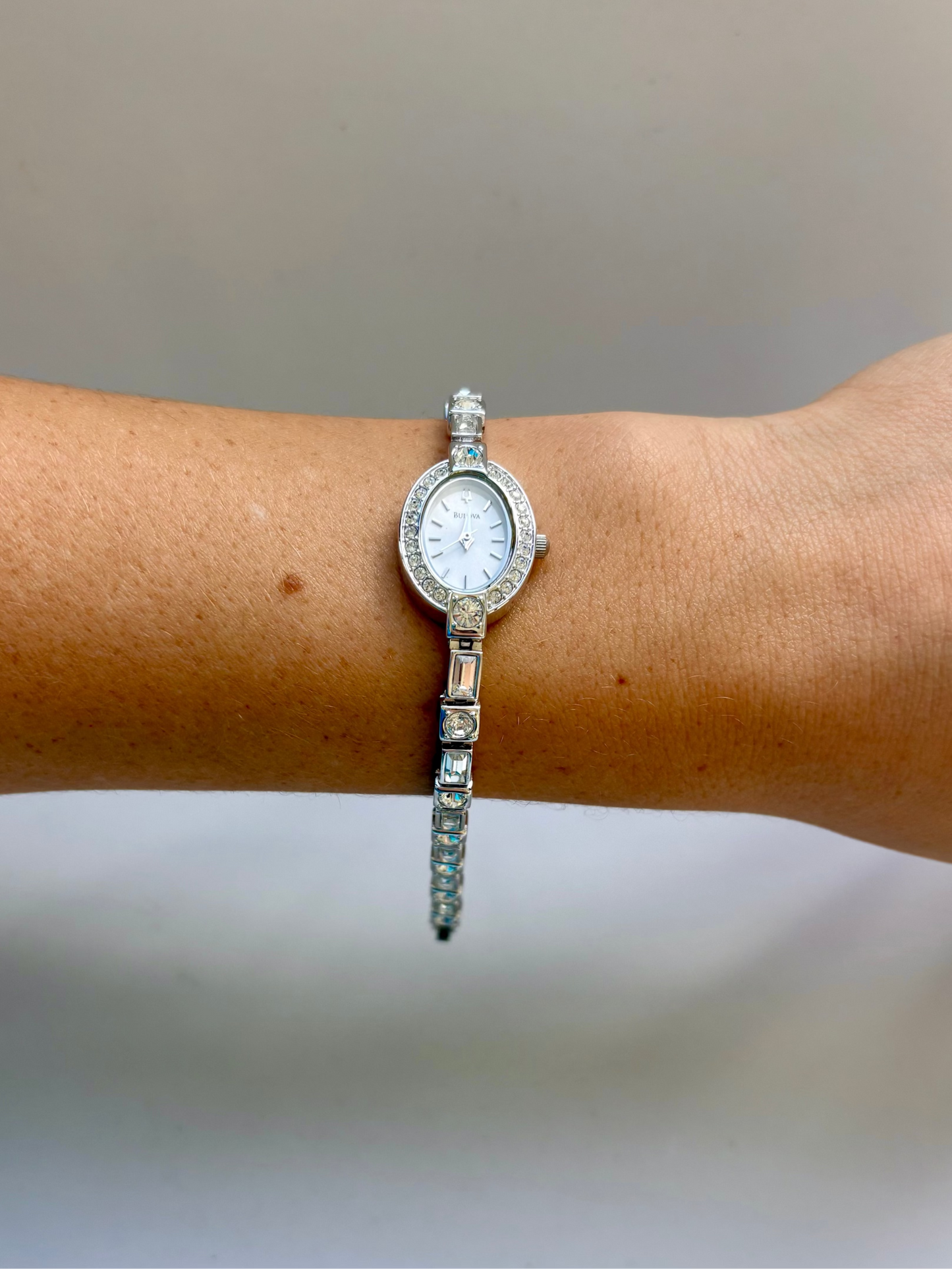 Rare Vintage Bulova Oval Diamond Silver Toned Womens Watch