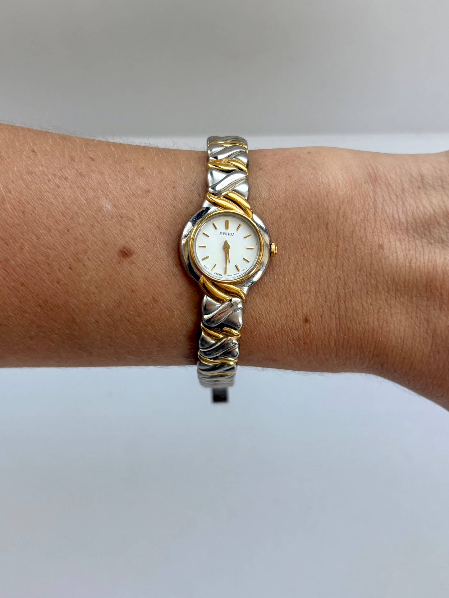 Rare Vintage Seko Gold & Silver Two Toned Womens Watch