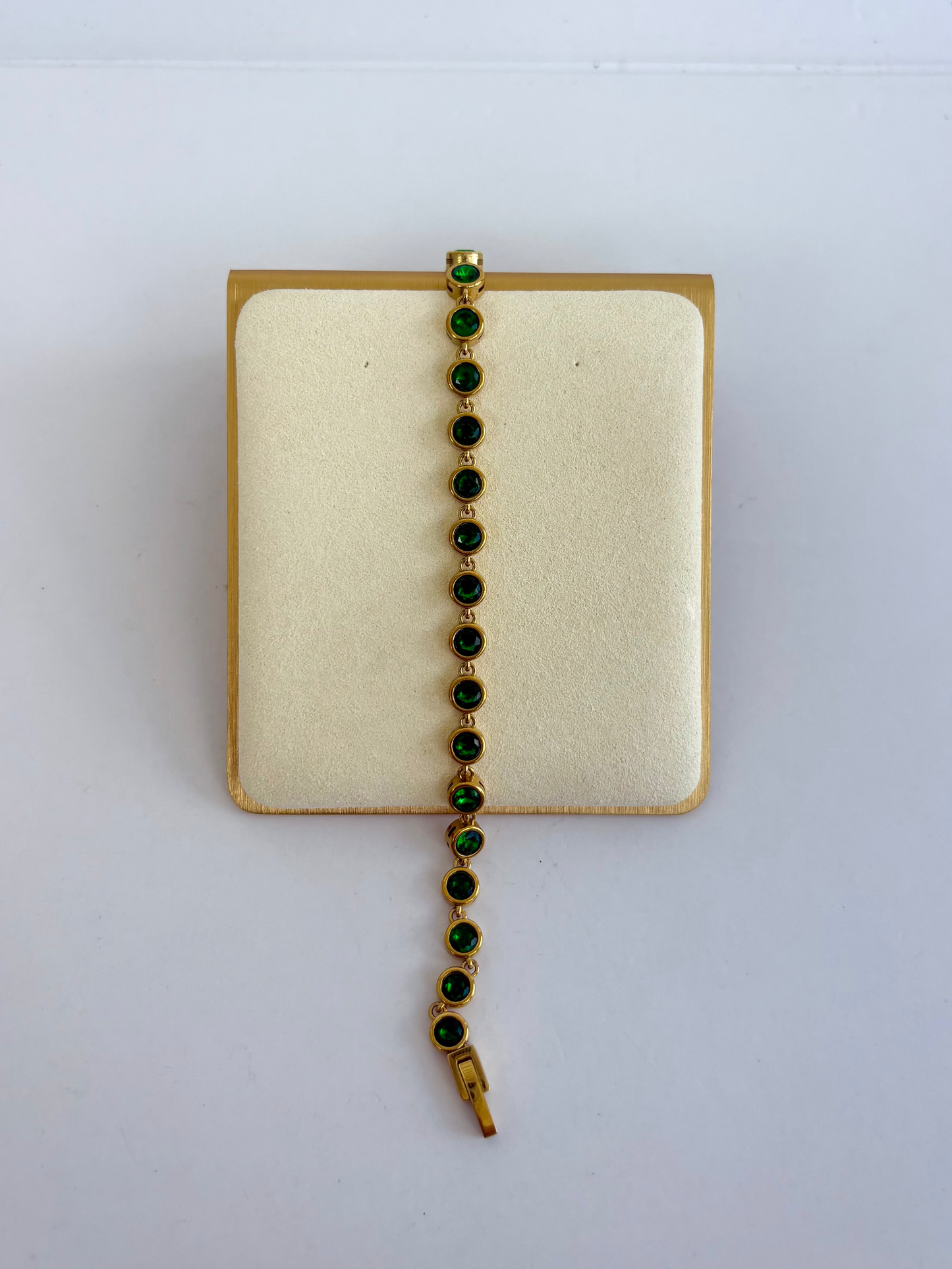 Bezel Set Emerald Green Bracelet