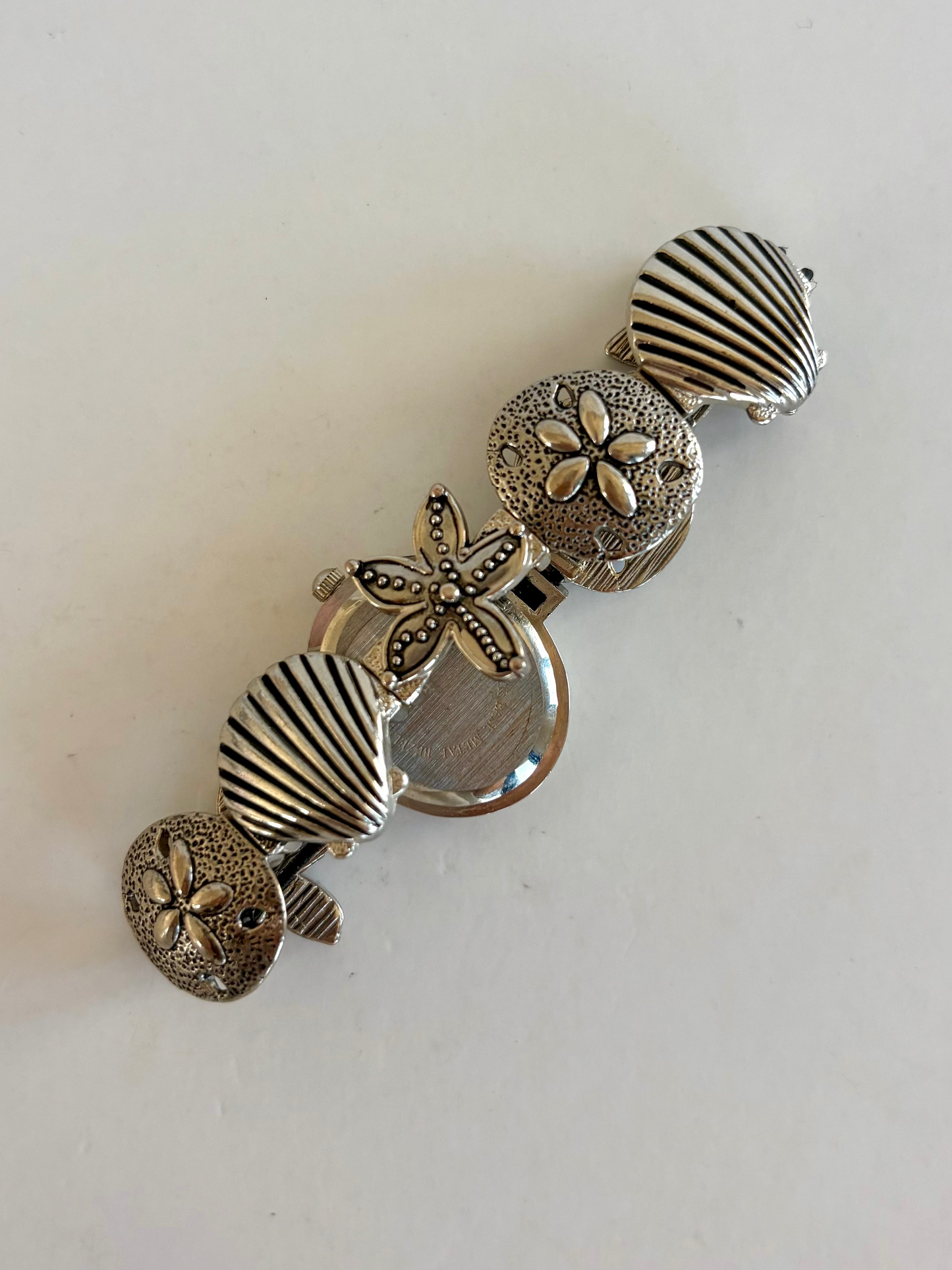 Rare Vintage Silver Beachy Womens Watch Stretchy Band