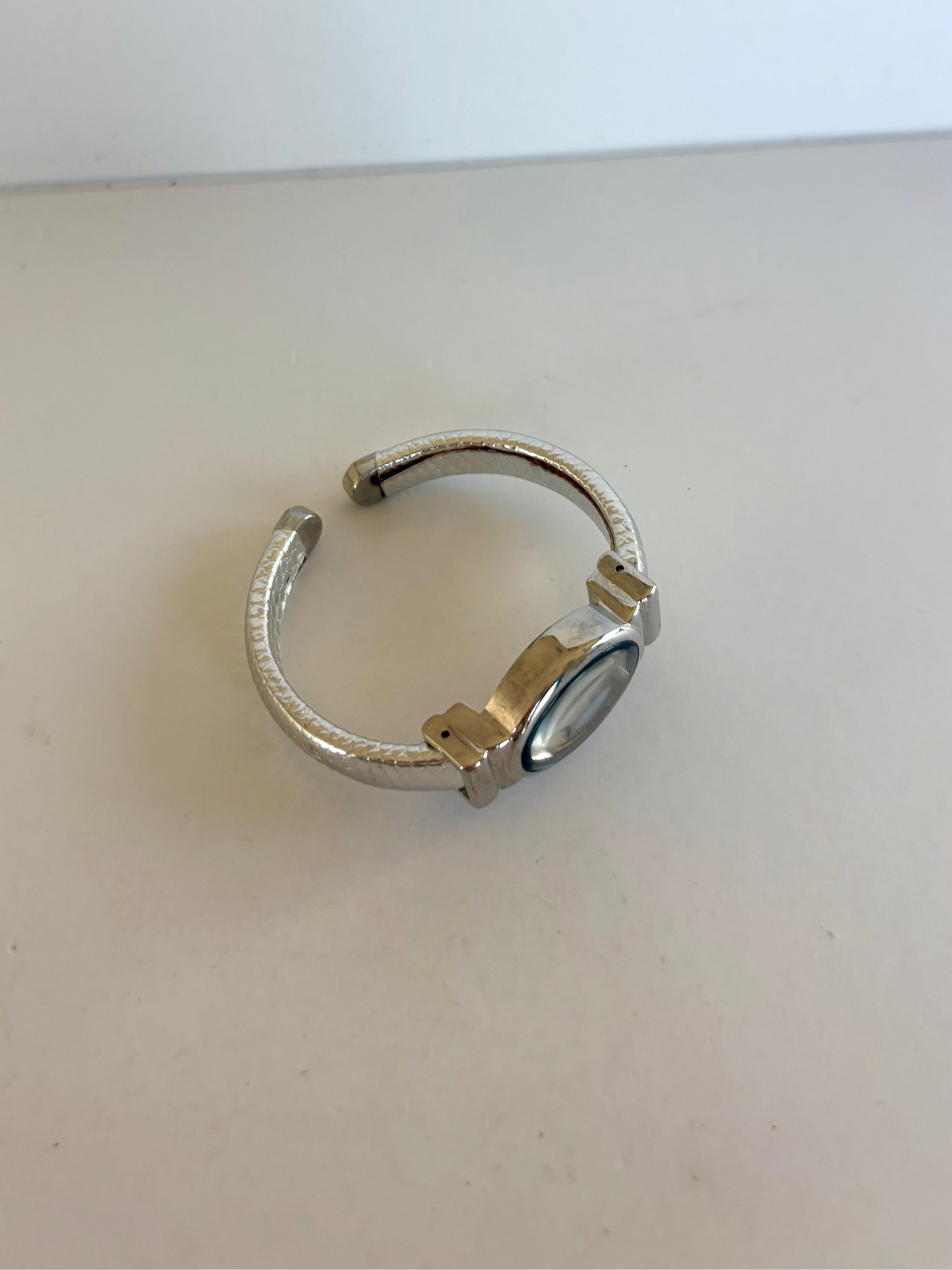 Rare Vintage Silver Detail Womens Watch Cusp