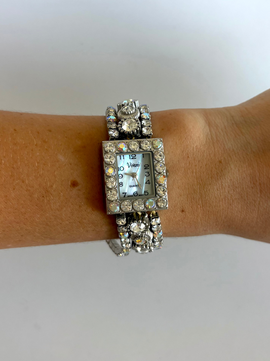 Rare Vintage Retro Crystal Silver Toned Womens Watch