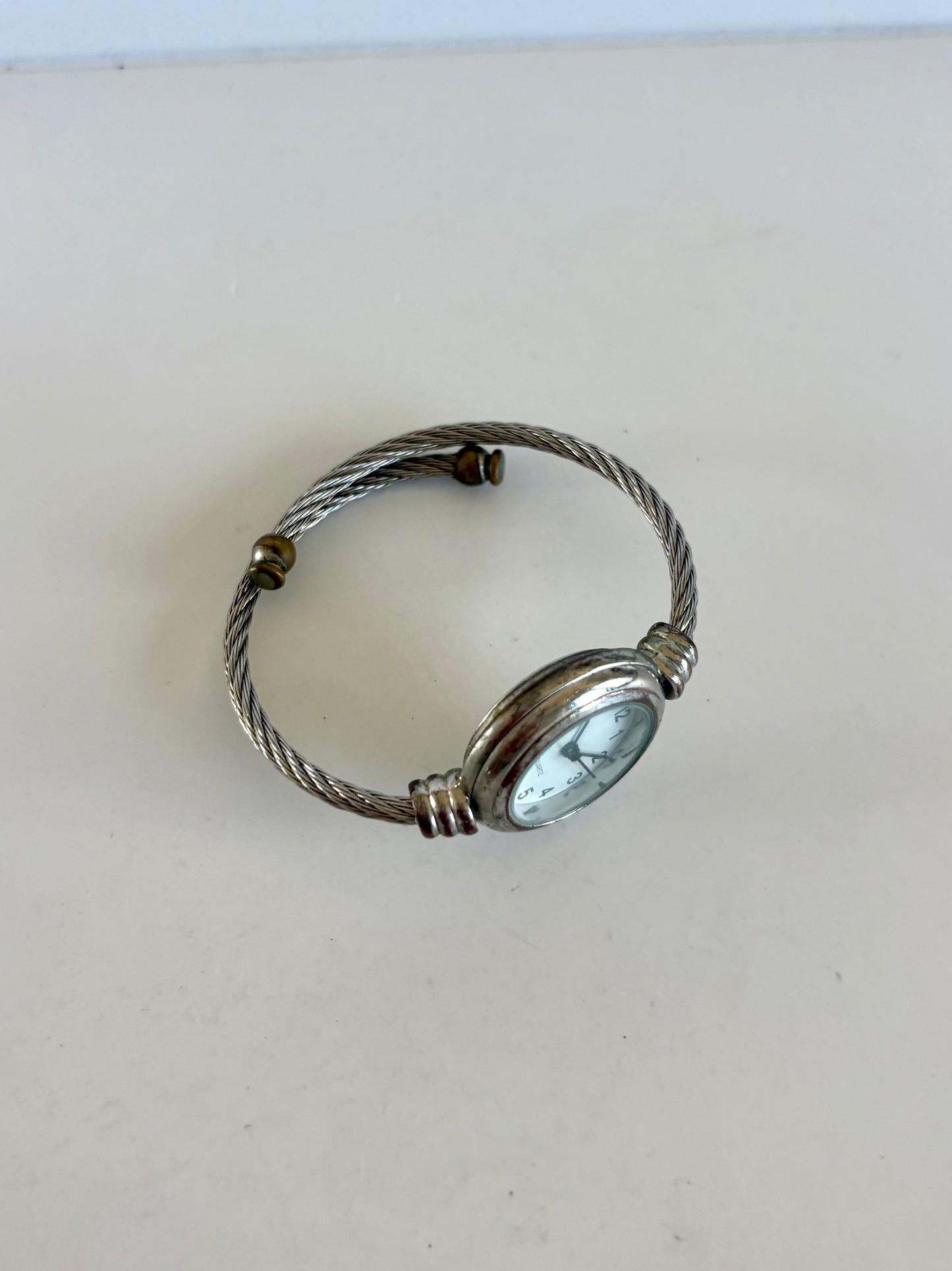 Rare Vintage Silver Twist Circle Dial Dainty Womens Watch