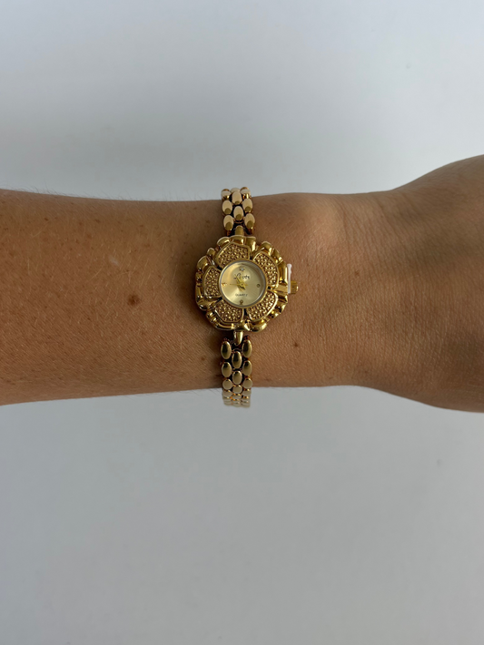 Vintage Flower Detail Gold Womens Watch Dainty Small Face