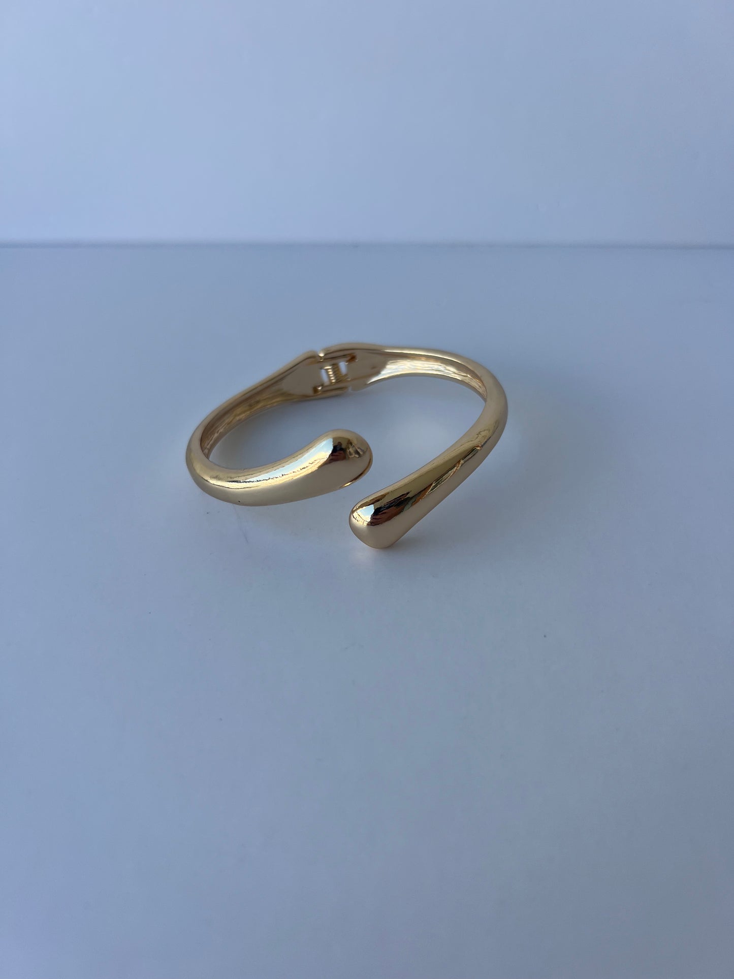 Gold Minimalist Cuff Bangle