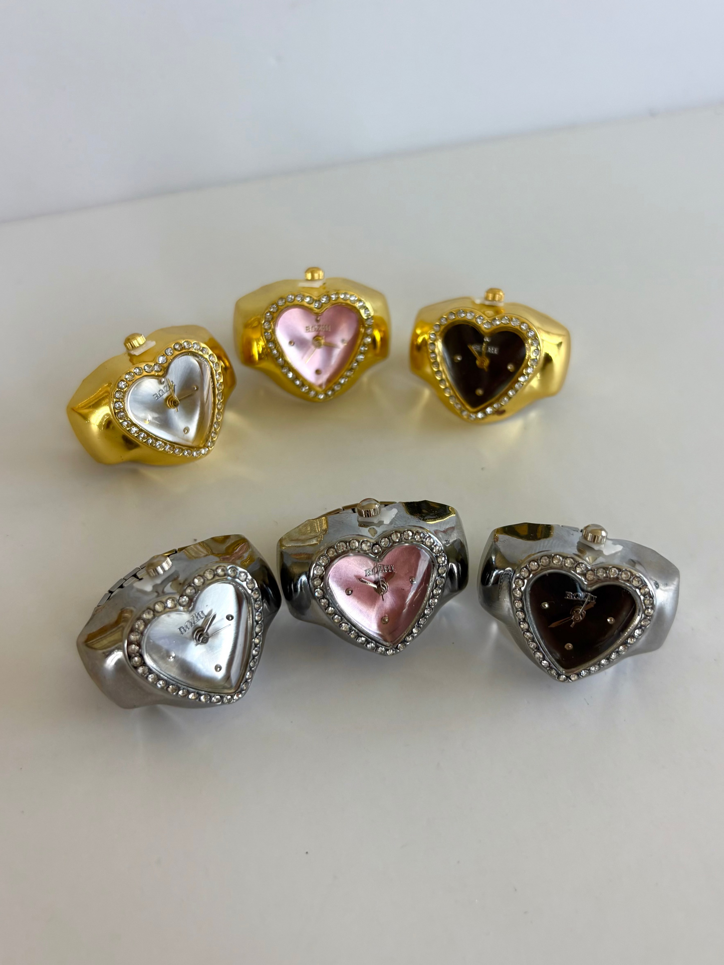 Heart Pink Dial Finger Watch Stretchy Band Elastic Round Simple Dial Quartz Ring Watches