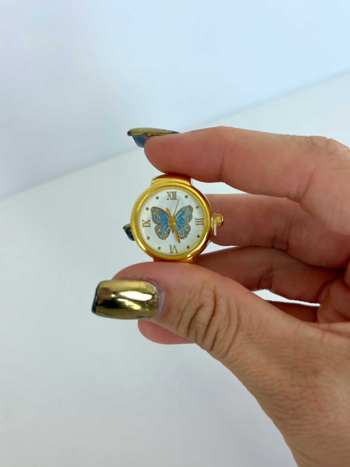 Blue Butterfly Round Dial Gold Finger Watch Stretchy Band Quartz Ring Watch