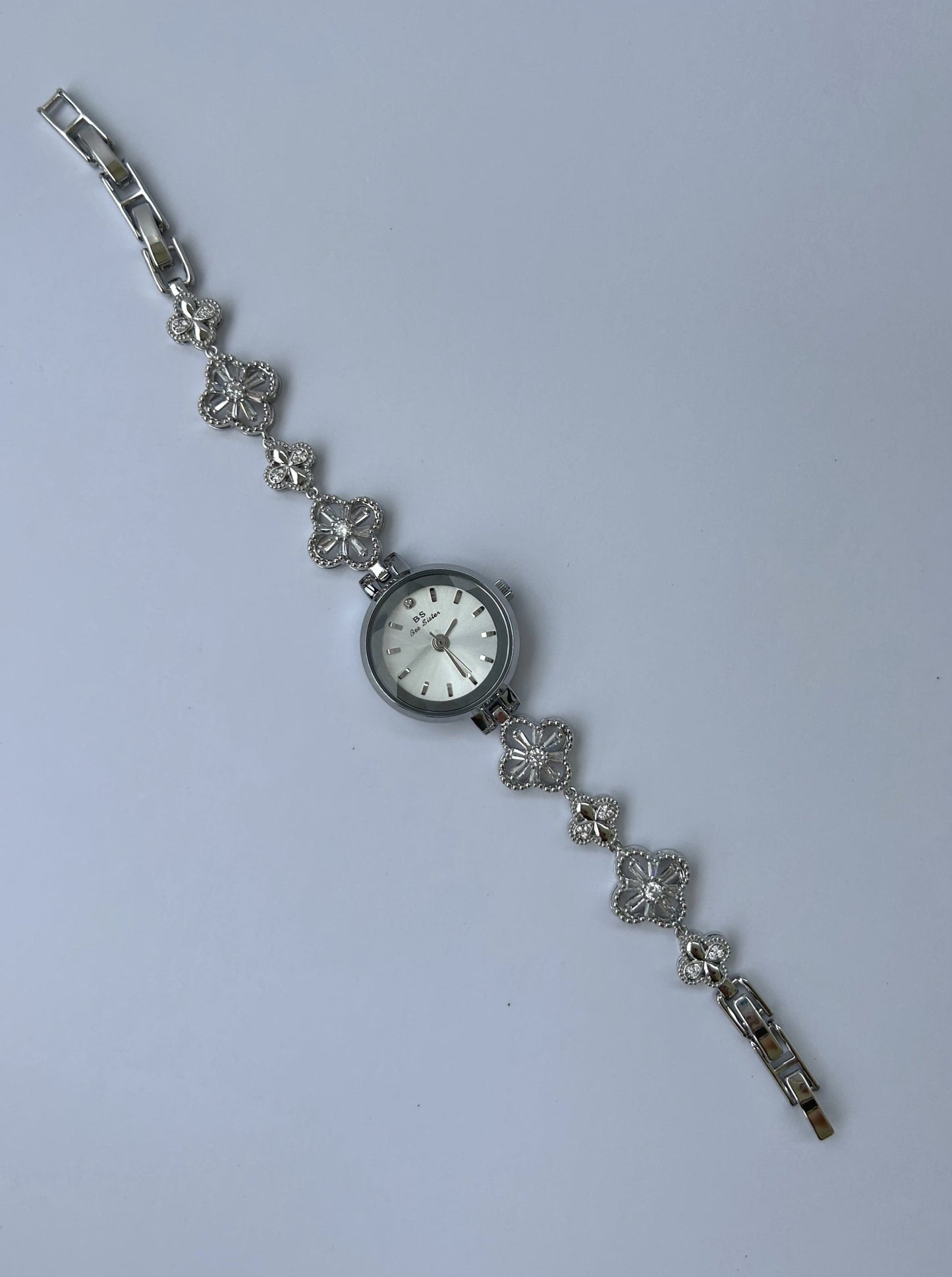 Vintage Clover Silver Womens Dainty Watch Small Face