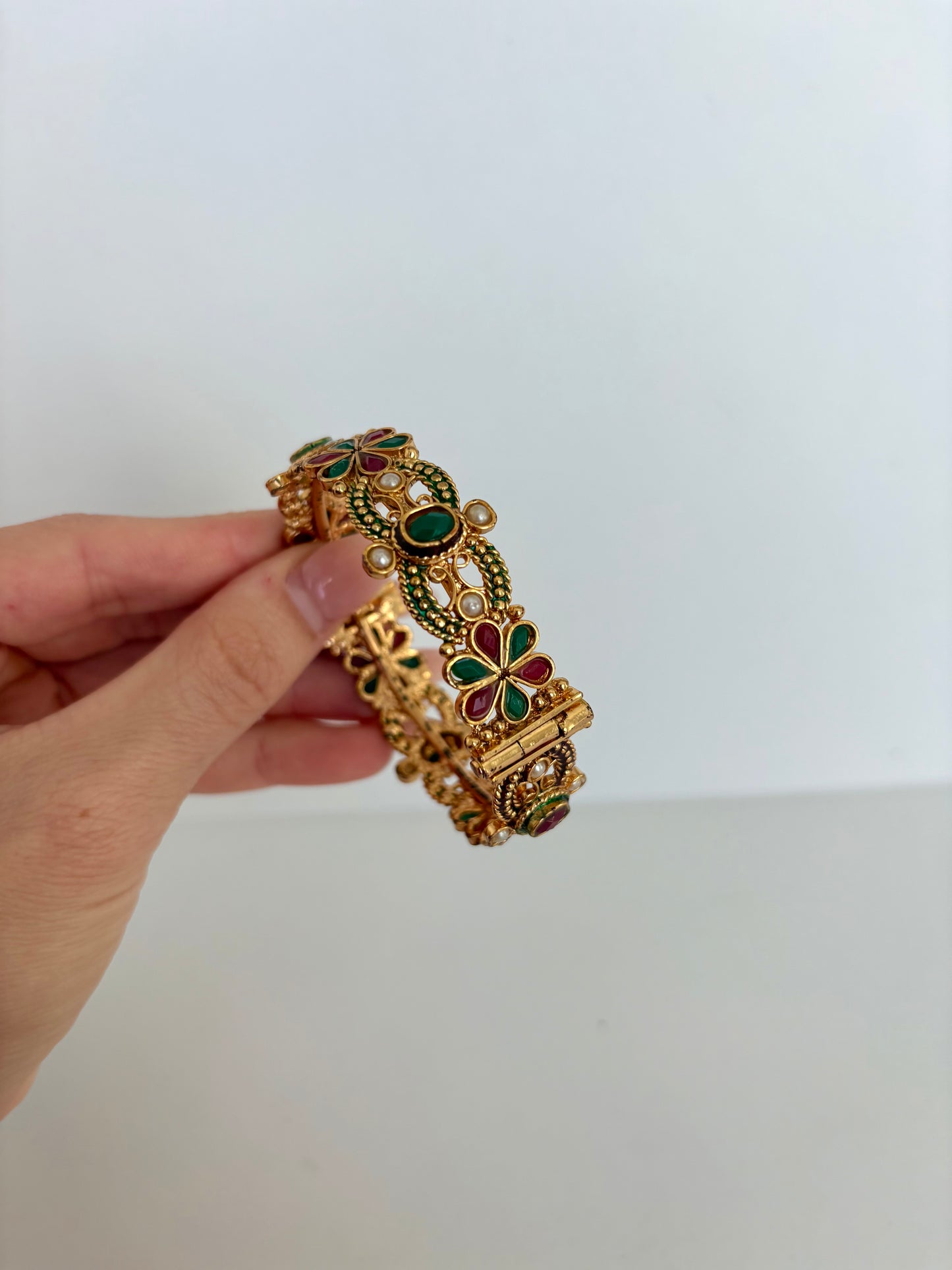 Rare Vintage India Inspired Gold Bangle